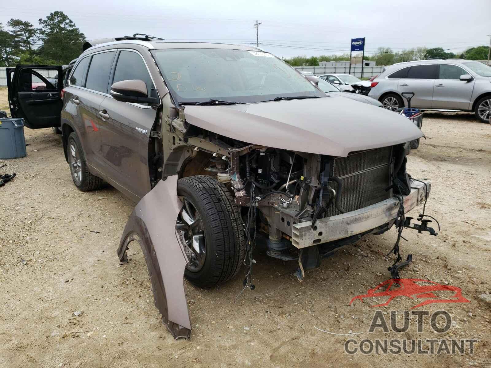 TOYOTA HIGHLANDER 2018 - 5TDDGRFH6JS046347