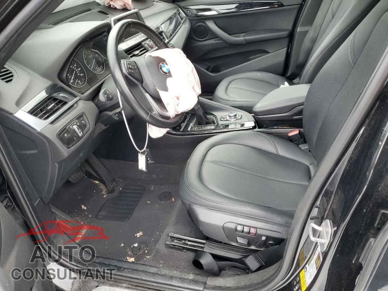 BMW X1 2016 - WBXHT3C34GP880528