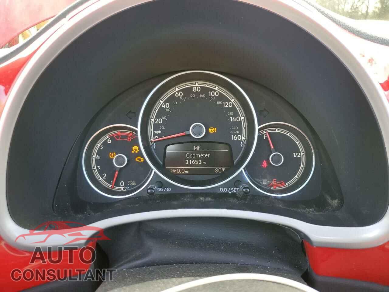 VOLKSWAGEN BEETLE 2019 - 3VW5DAAT8KM501675