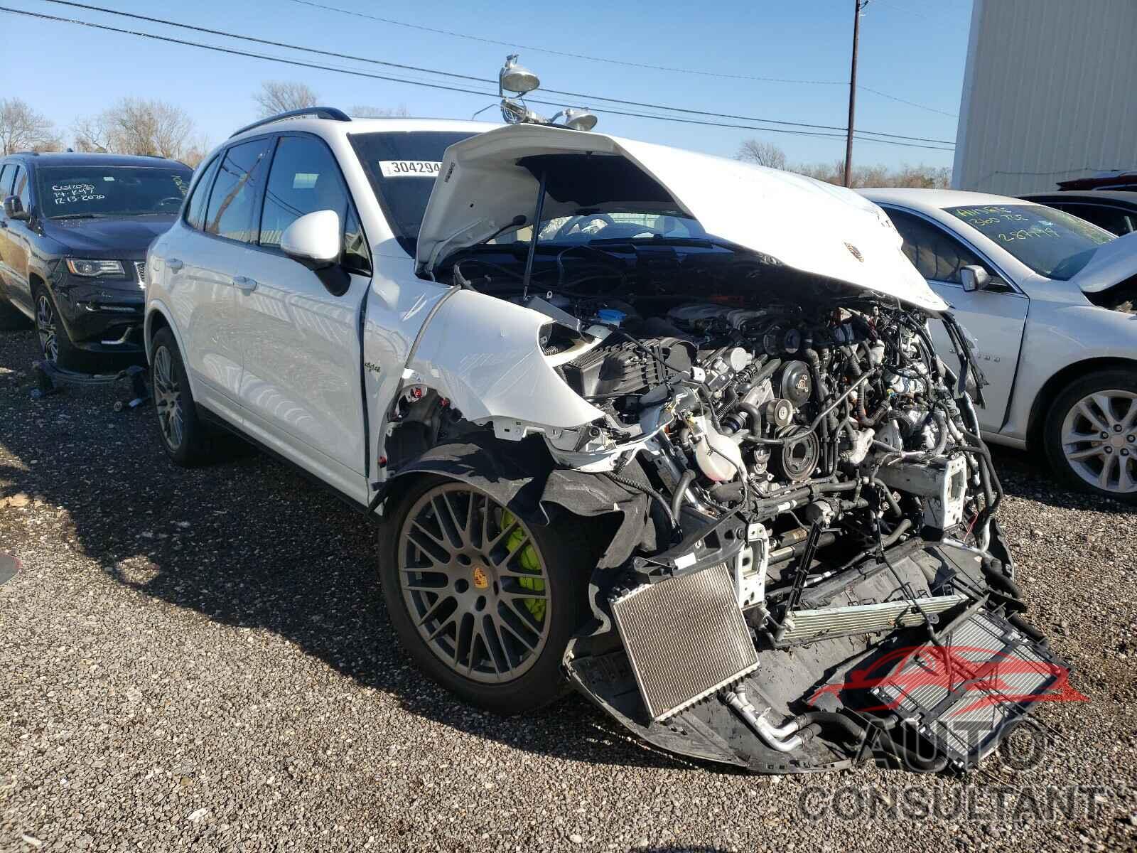 PORSCHE CAYENNE 2017 - WP1AE2A27HLA74462