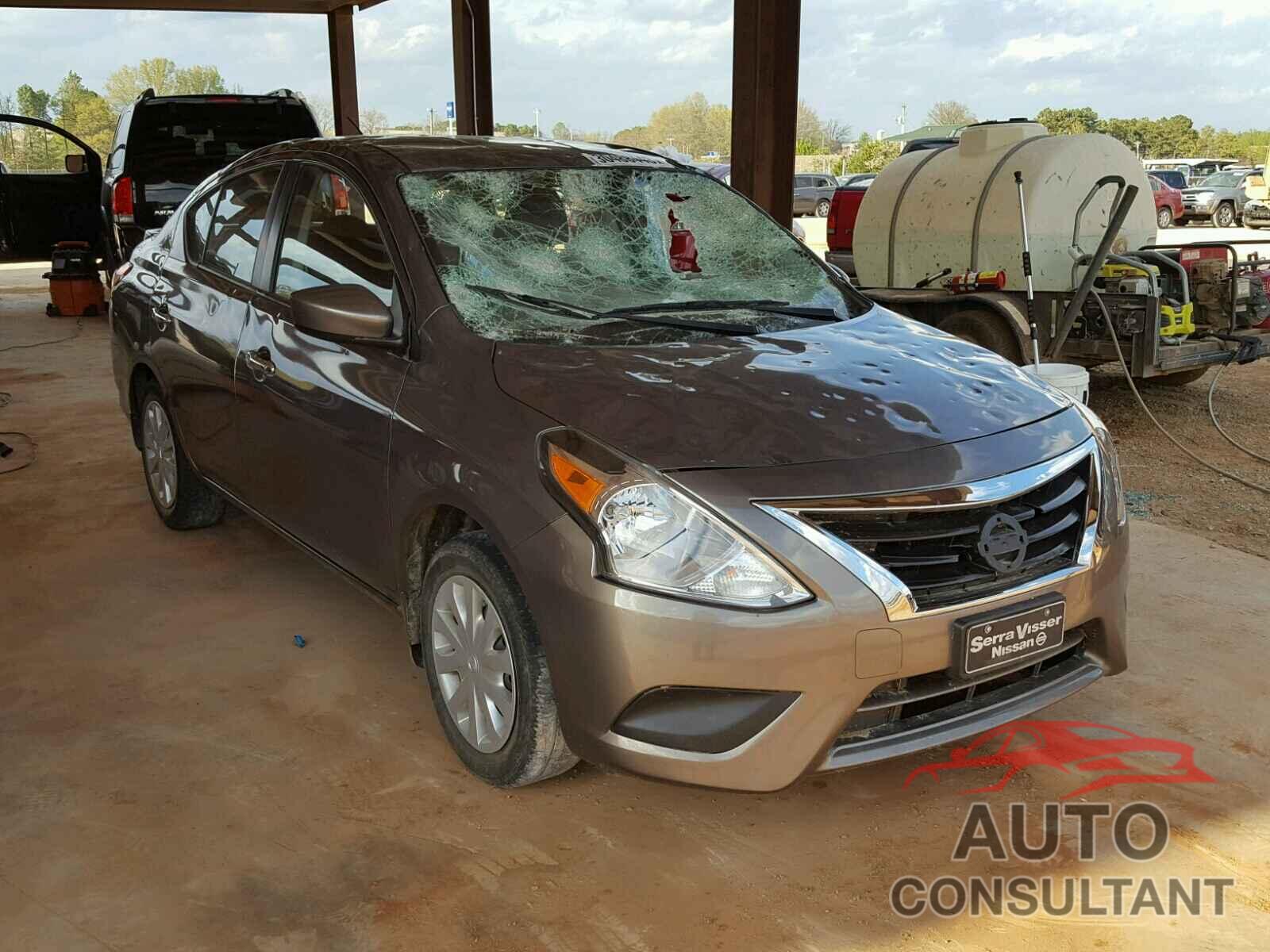 NISSAN VERSA 2015 - 3N1CN7AP2FL840668
