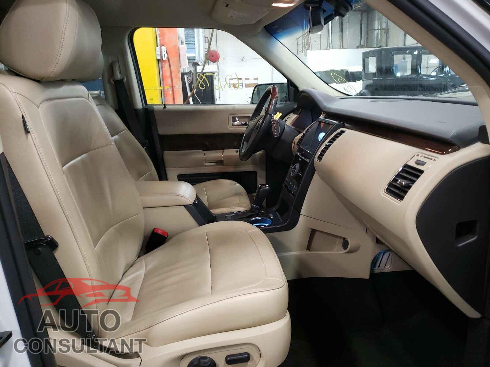 FORD FLEX 2017 - 2FMHK6D87HBA12085