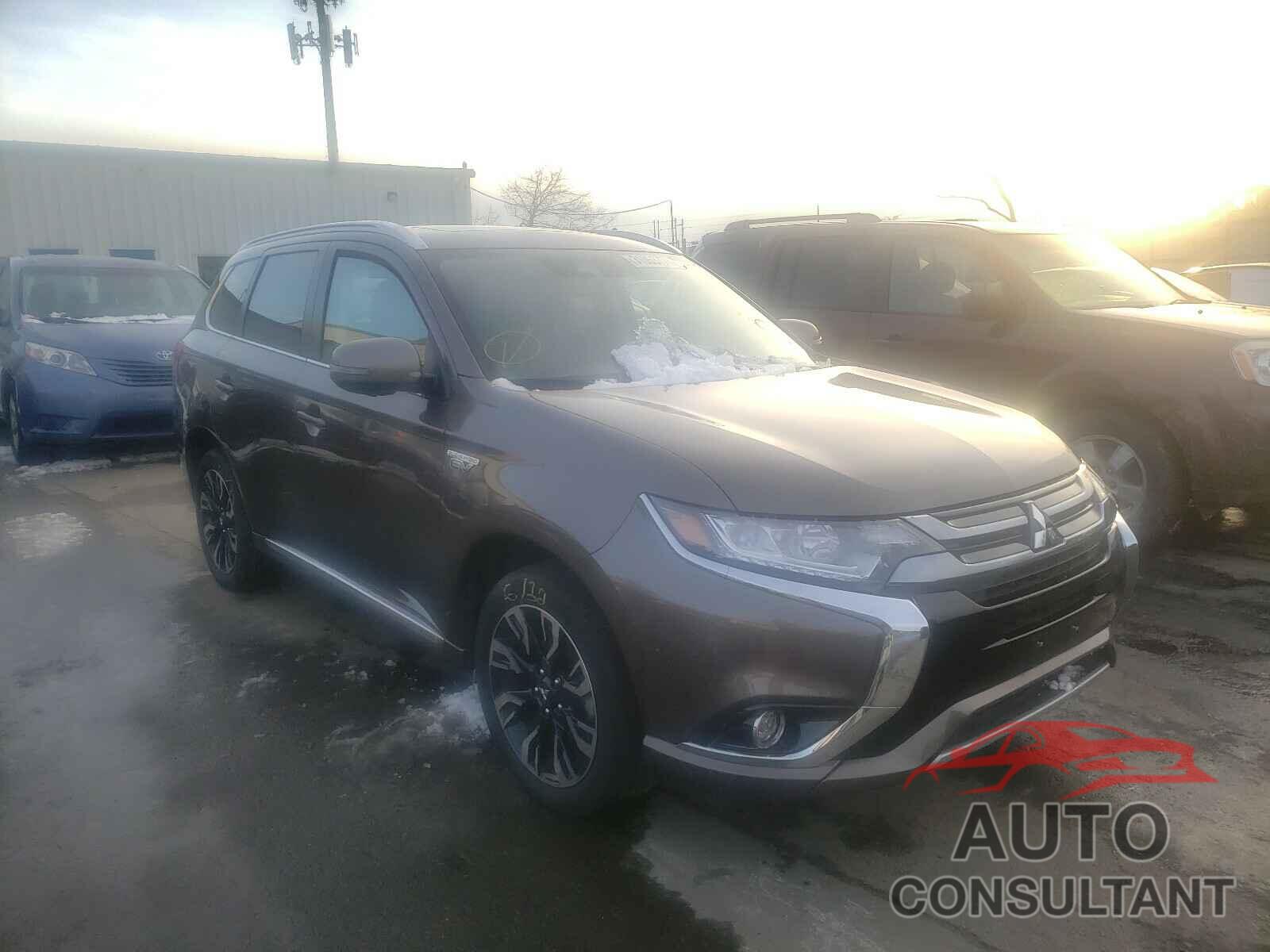 MITSUBISHI OUTLANDER 2018 - 2T3P1RFV6KC010907