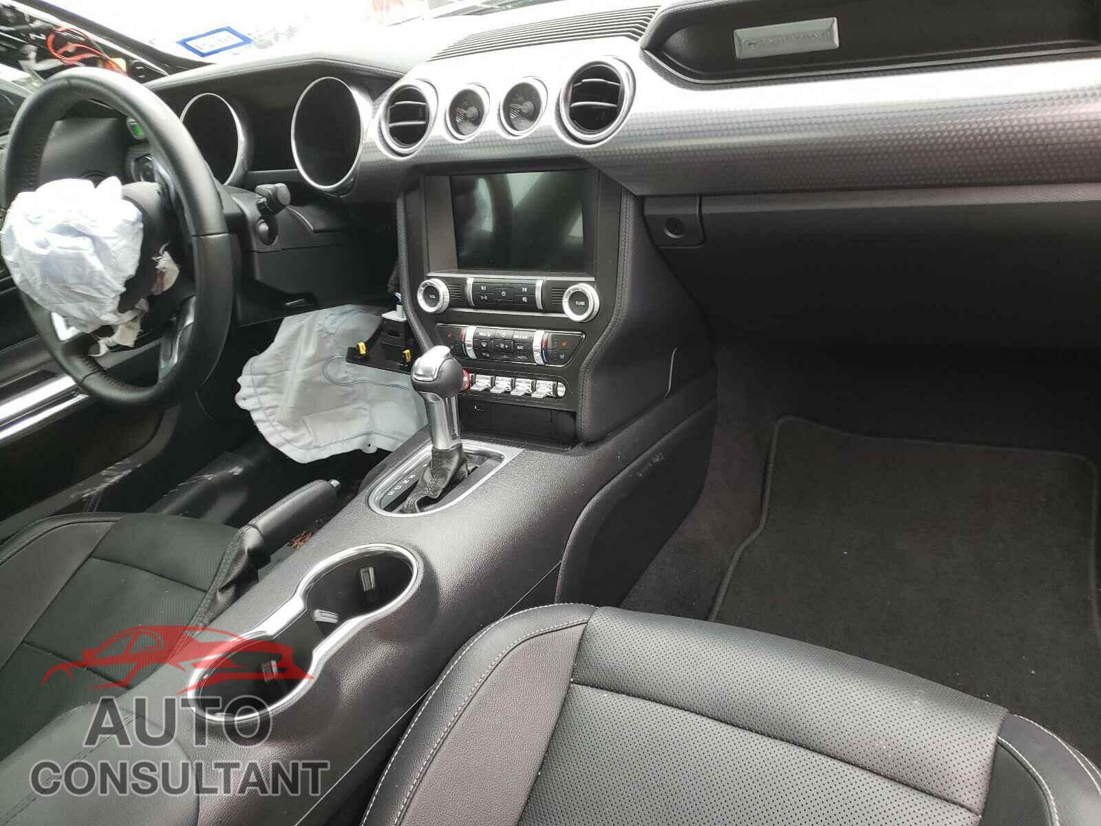 FORD MUSTANG 2019 - 1FA6P8CF4K5201531