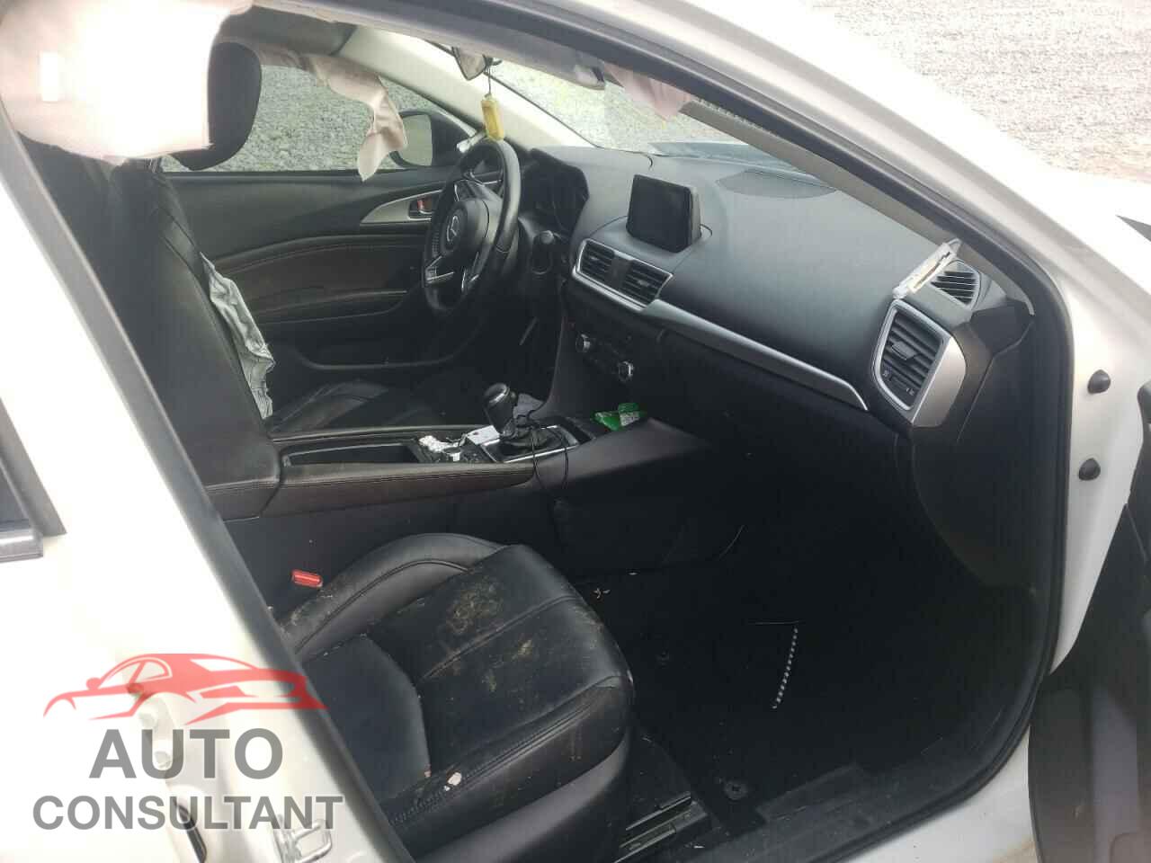 MAZDA 3 2017 - 3MZBN1V70HM109859