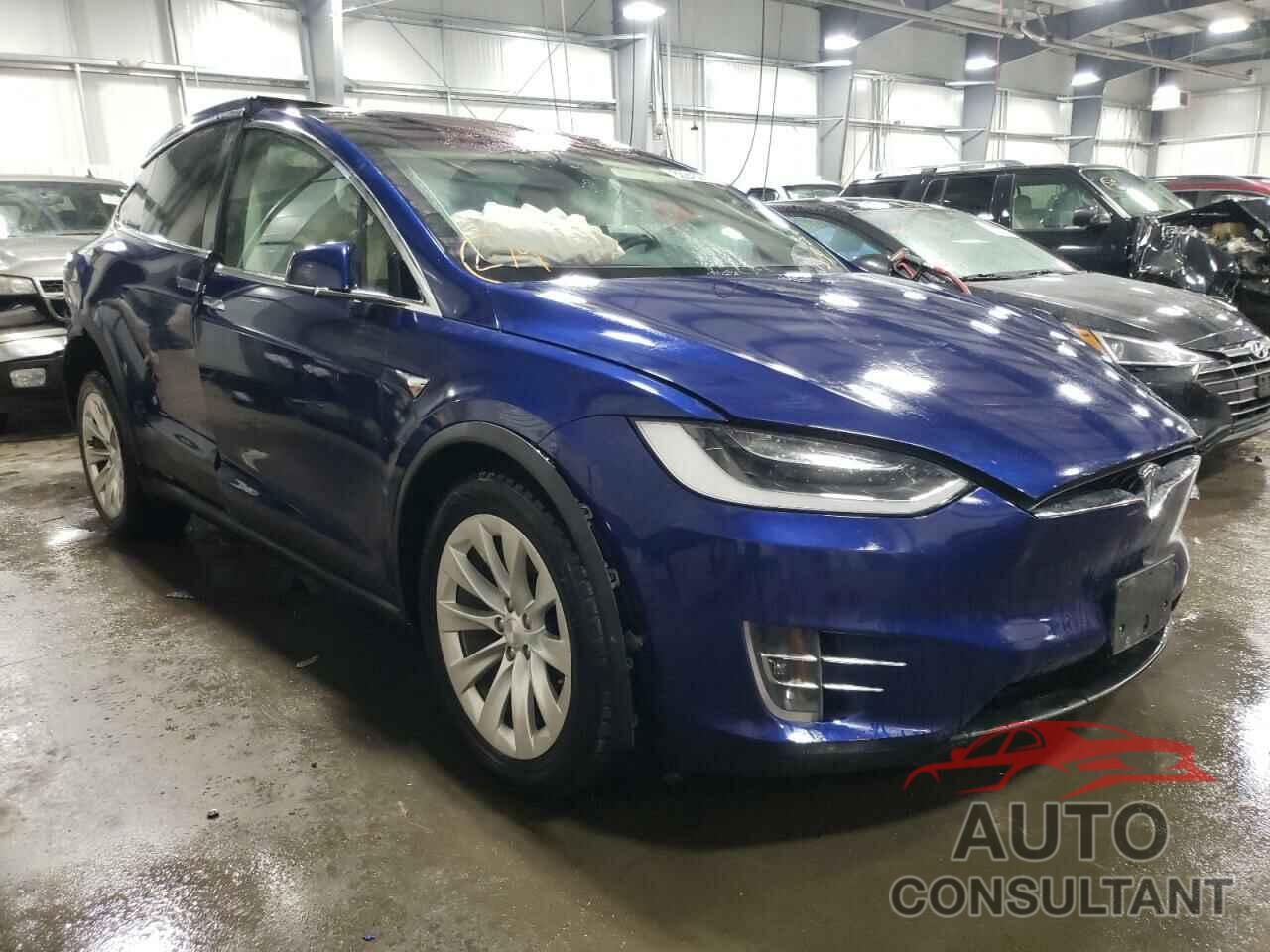 TESLA MODEL X 2017 - 5YJXCAE20HF077244