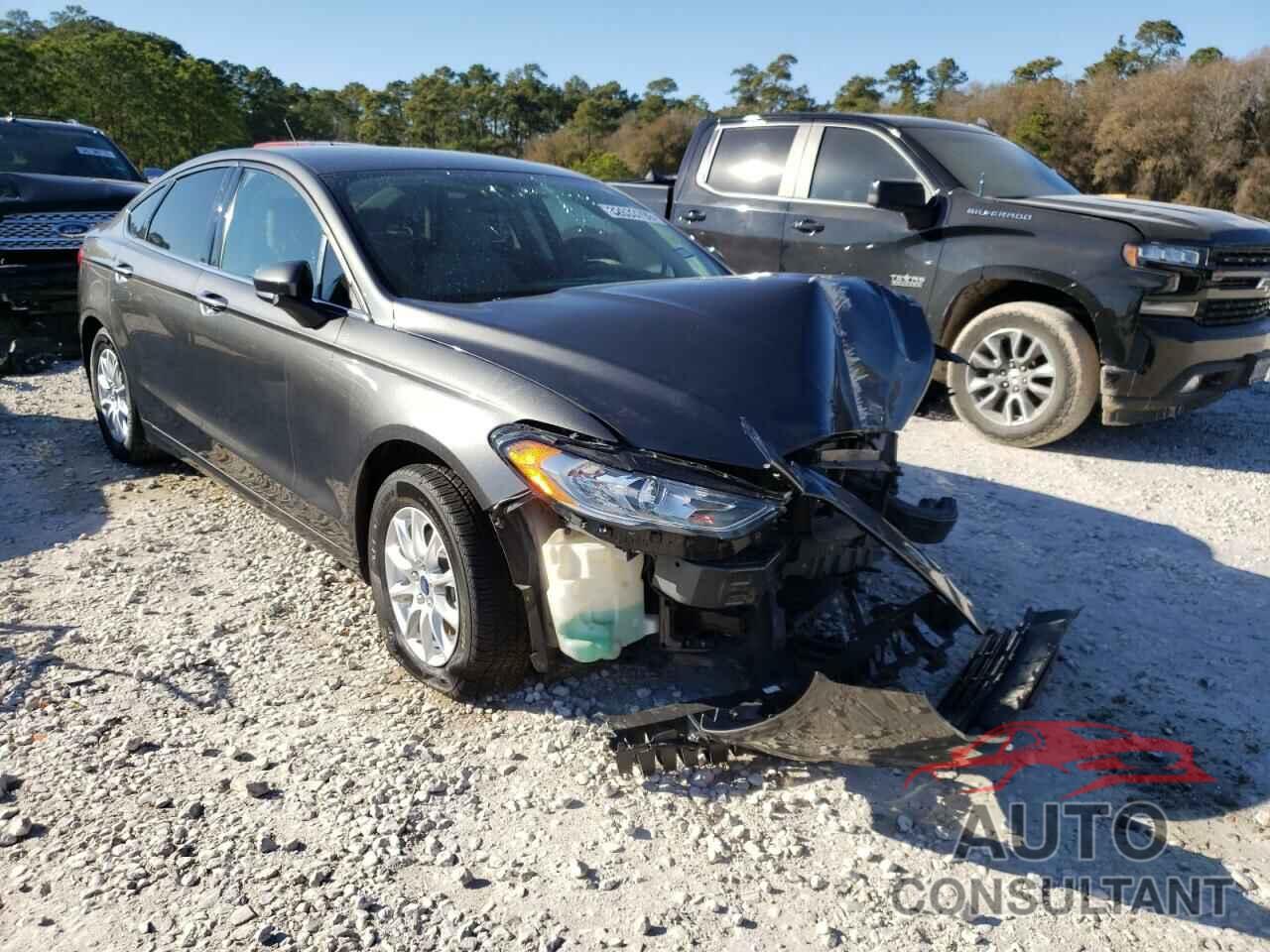 FORD FUSION 2018 - 3FA6P0G74JR256741