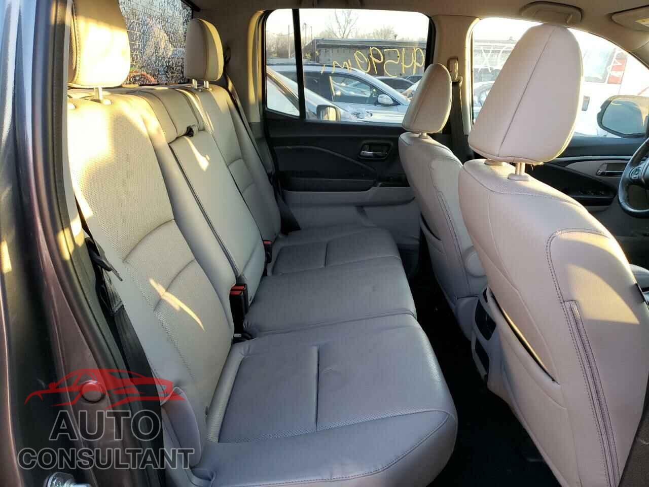 HONDA RIDGELINE 2017 - 5FPYK3F63HB025828