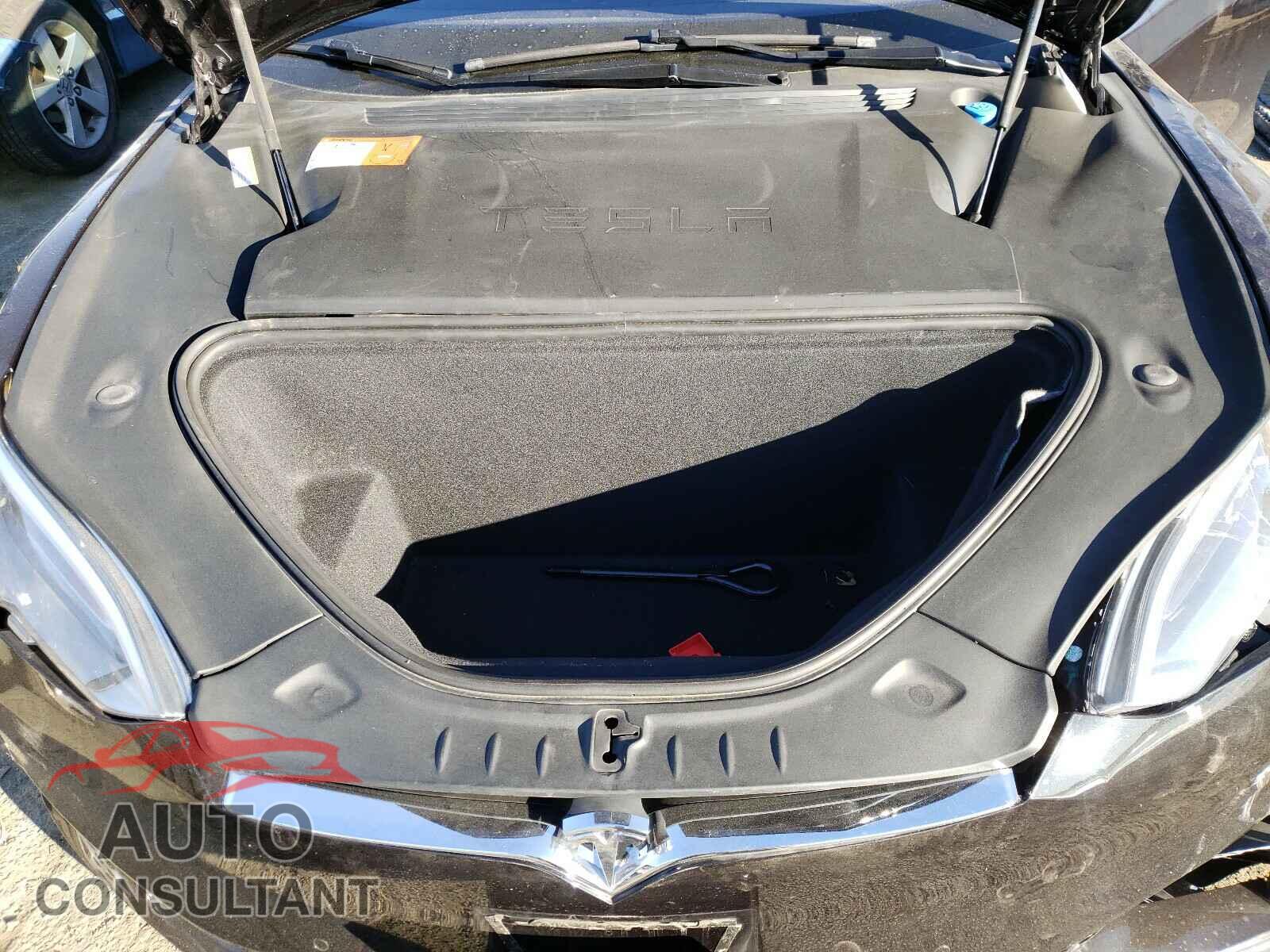TESLA MODEL S 2016 - 5YJSA1E26GF150194