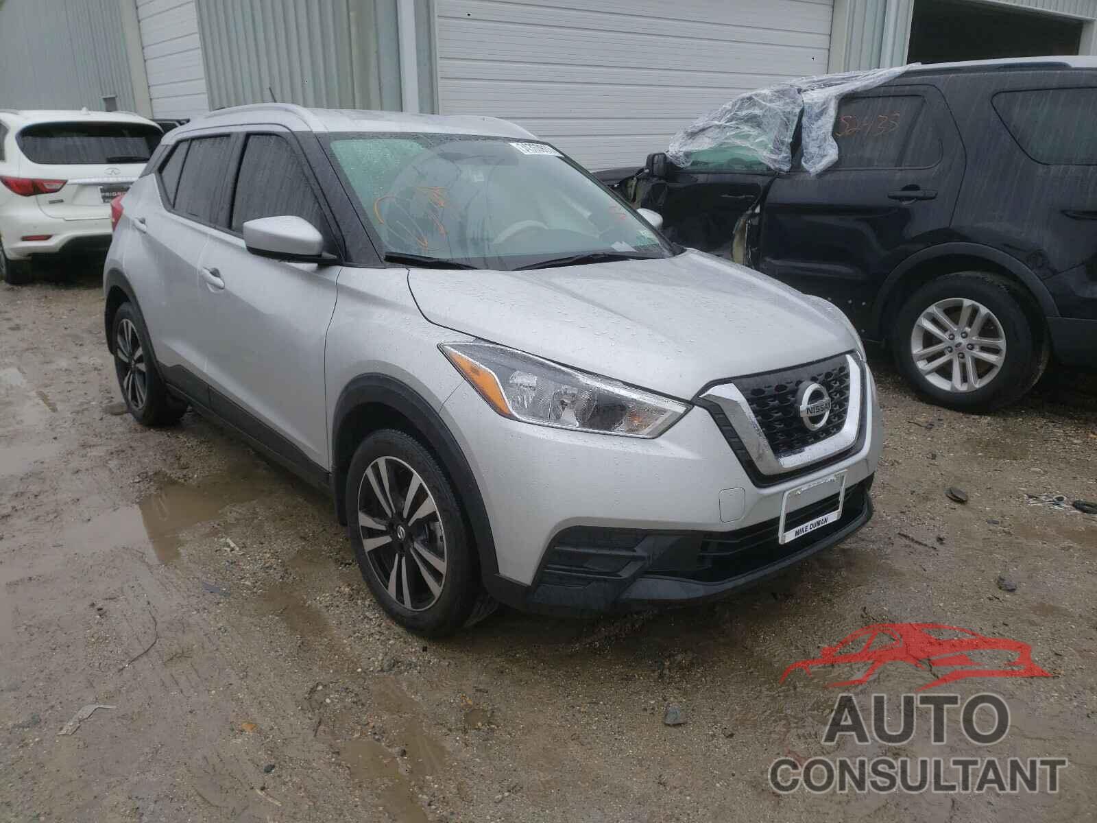 NISSAN KICKS 2018 - 3N1CP5CU5JL546580