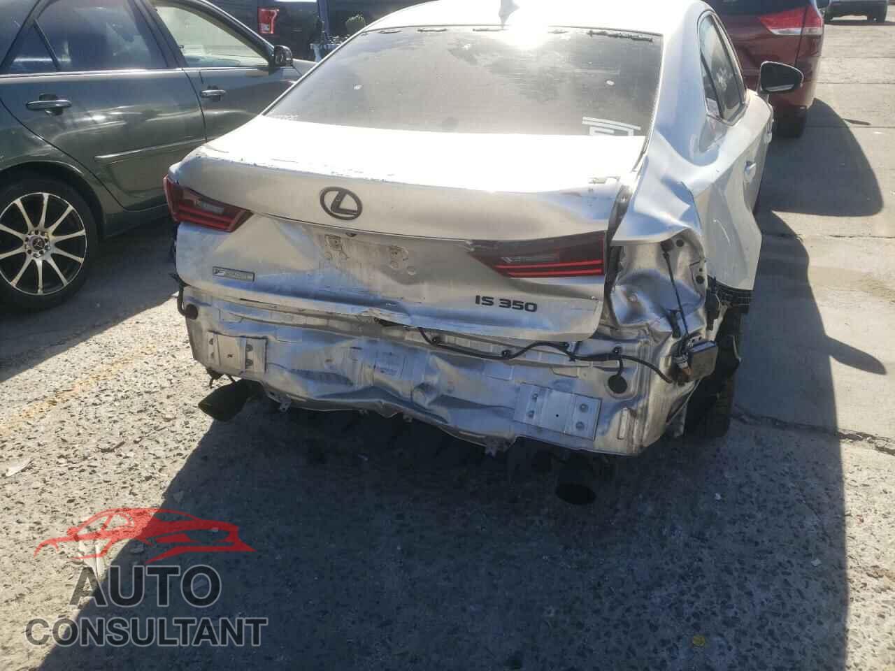 LEXUS IS 2015 - JTHBE1D23F5016568