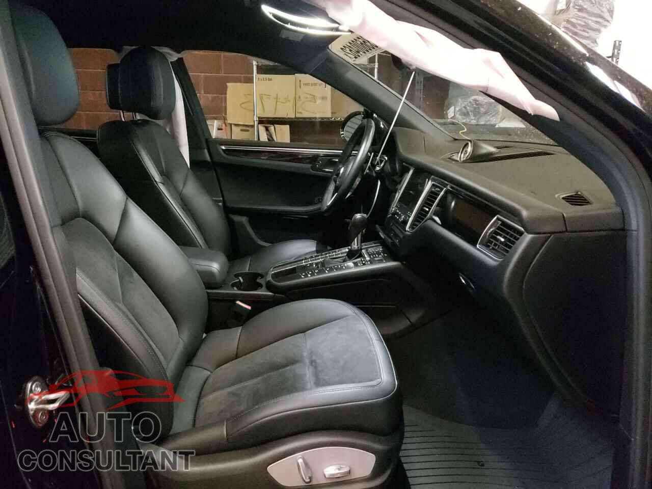 PORSCHE MACAN 2018 - WP1AA2A53JLB11809