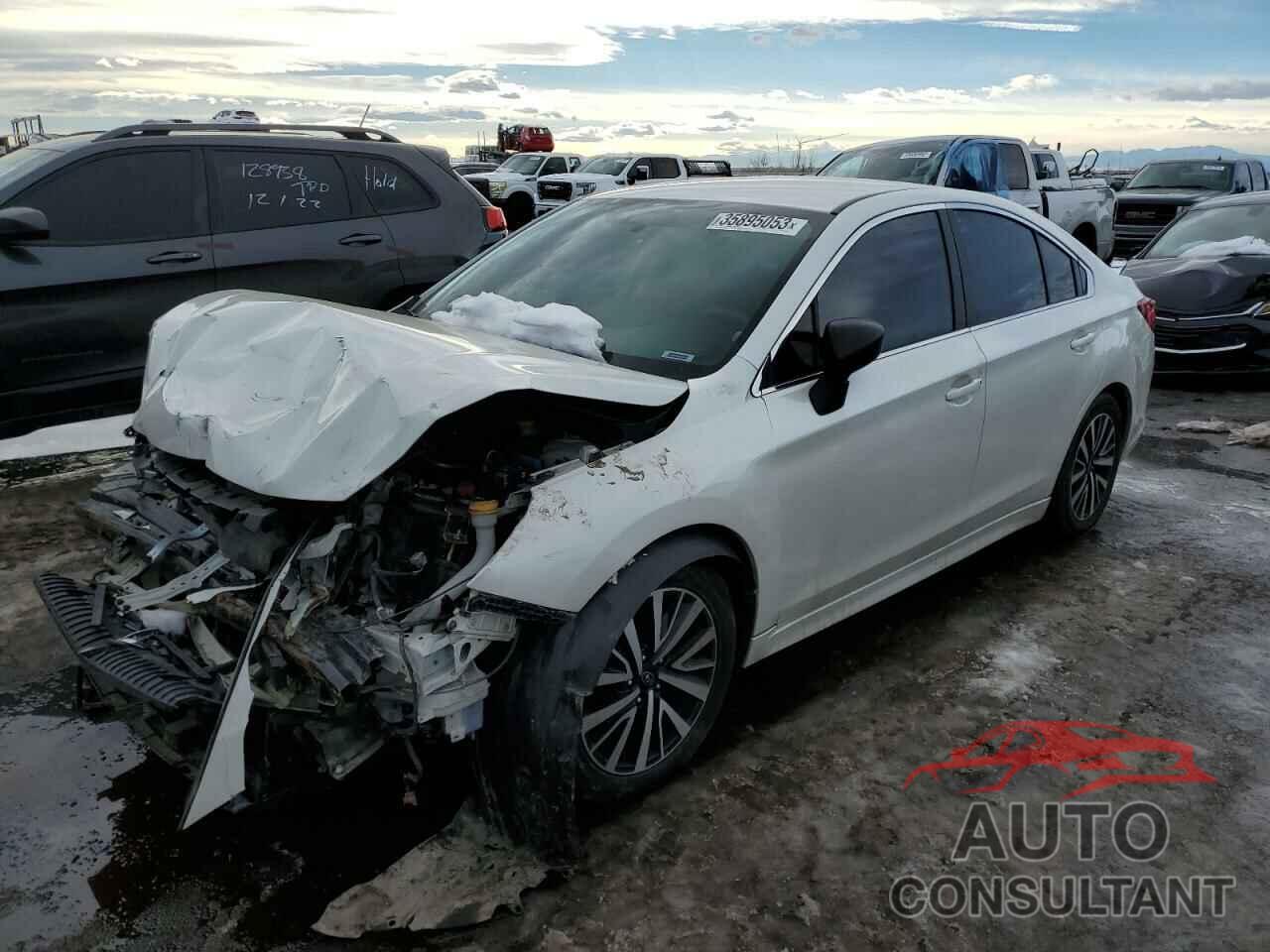 SUBARU LEGACY 2018 - 4S3BNAB63J3010393