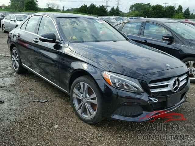 MERCEDES-BENZ C300 2015 - 55SWF4KB0FU003438