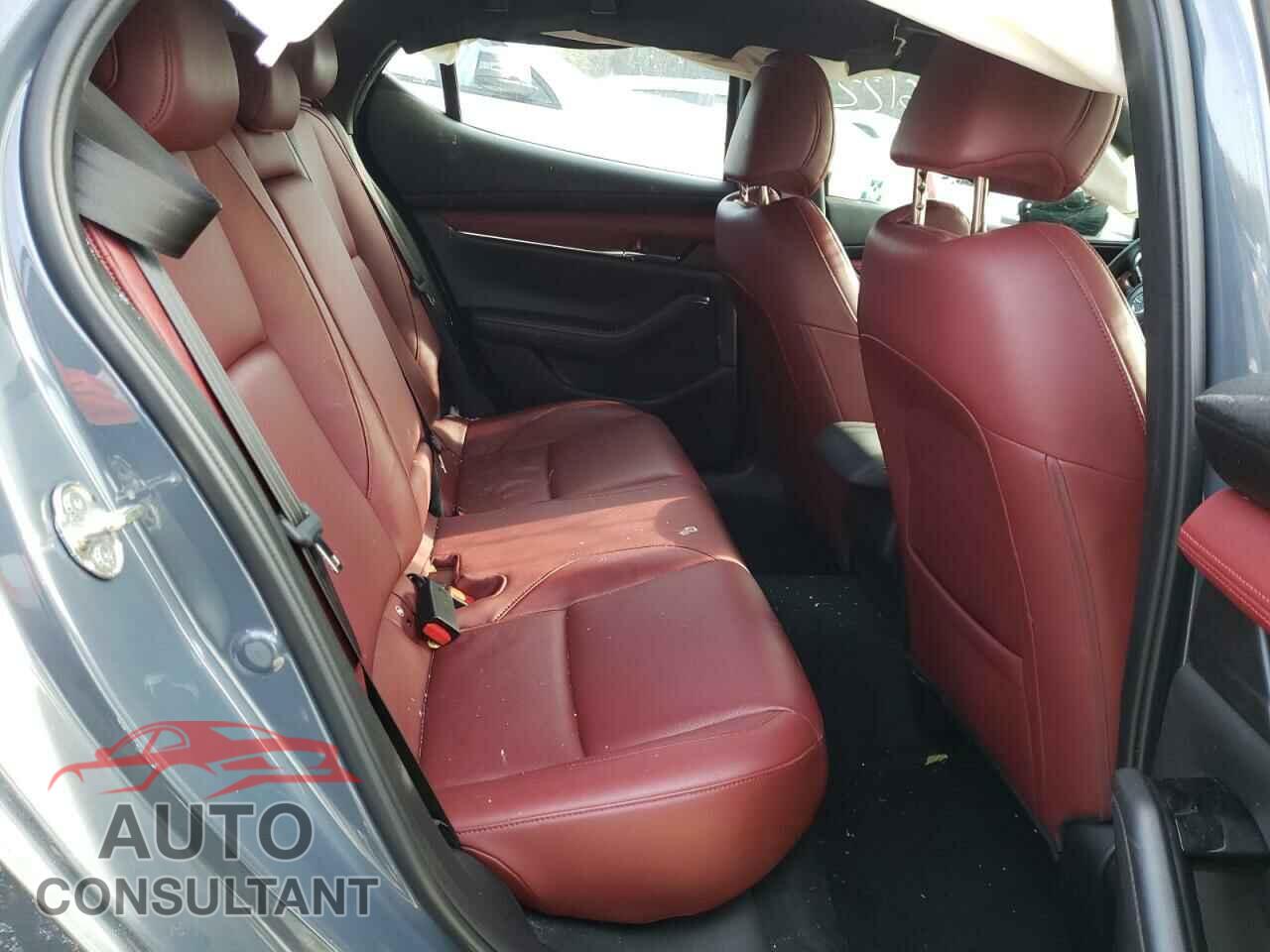 MAZDA 3 2019 - JM1BPBNM2K1129916
