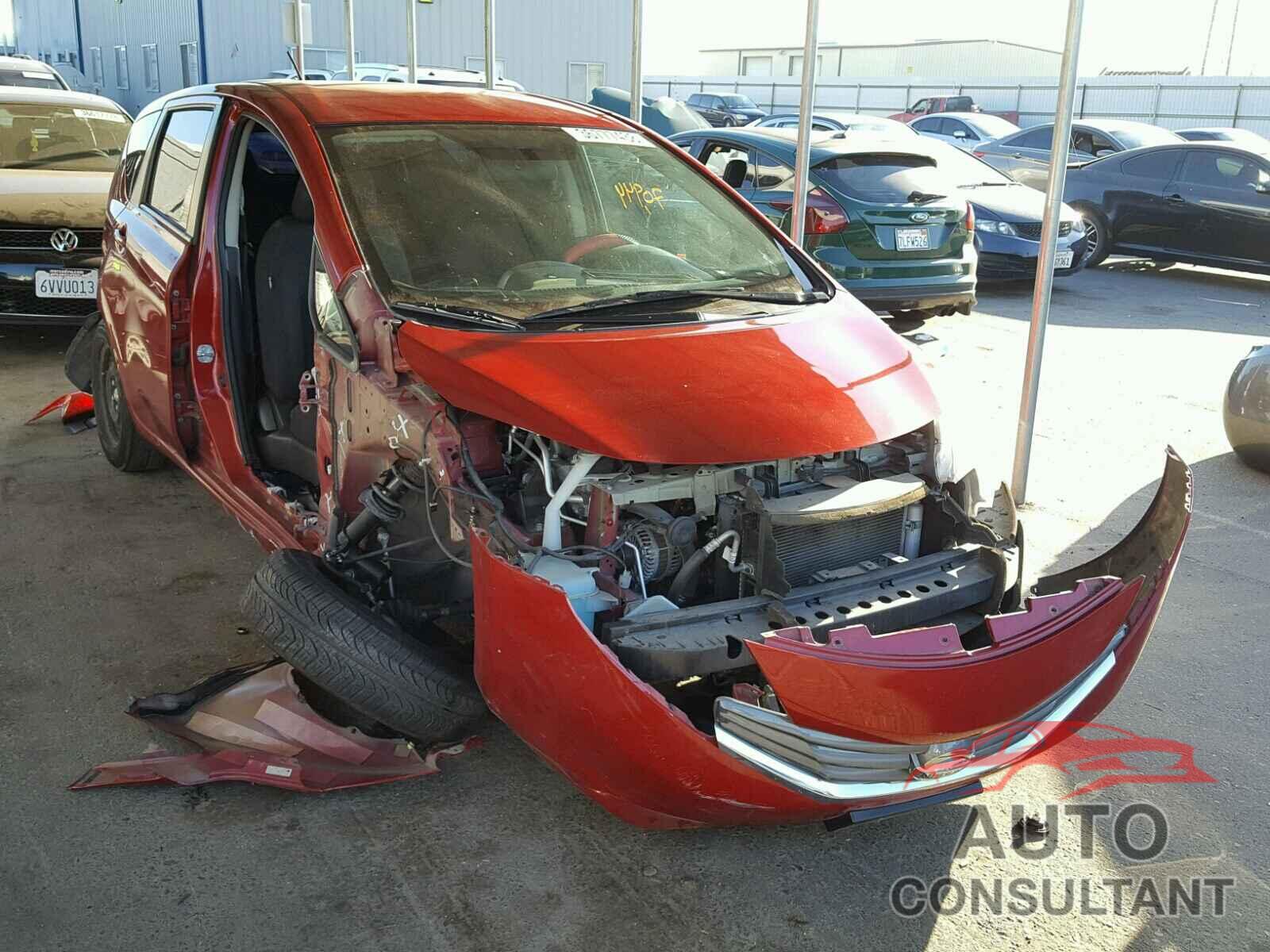 NISSAN VERSA 2015 - 3N1CE2CP1FL400537