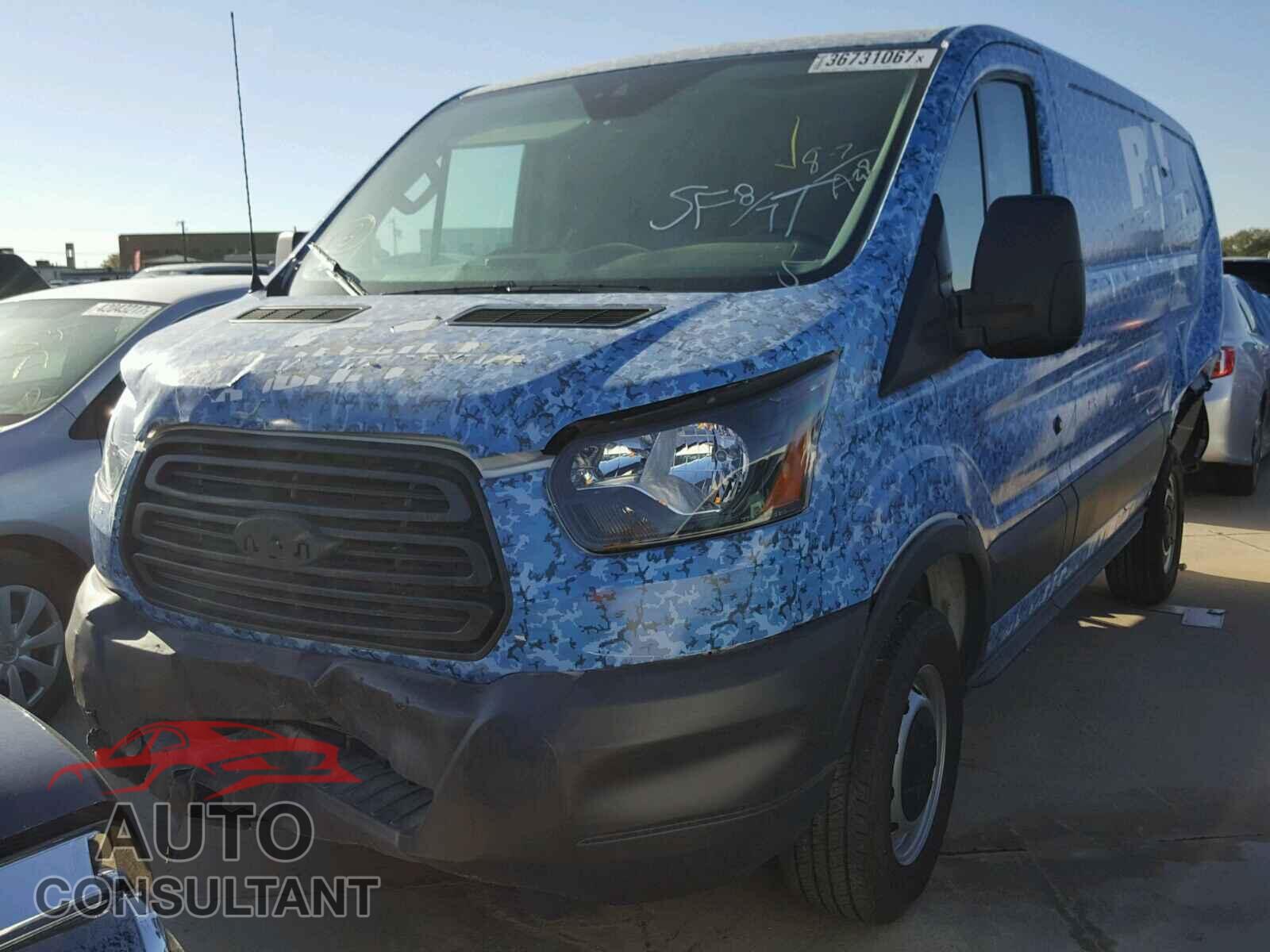 FORD TRANSIT CO 2017 - 1FTYR1YG8HKA71642
