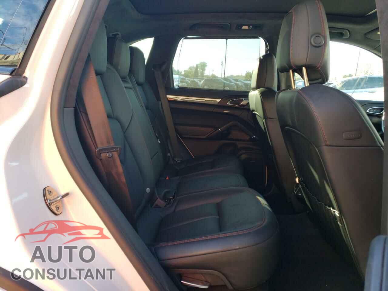 PORSCHE CAYENNE 2016 - WP1AD2A25GLA73246