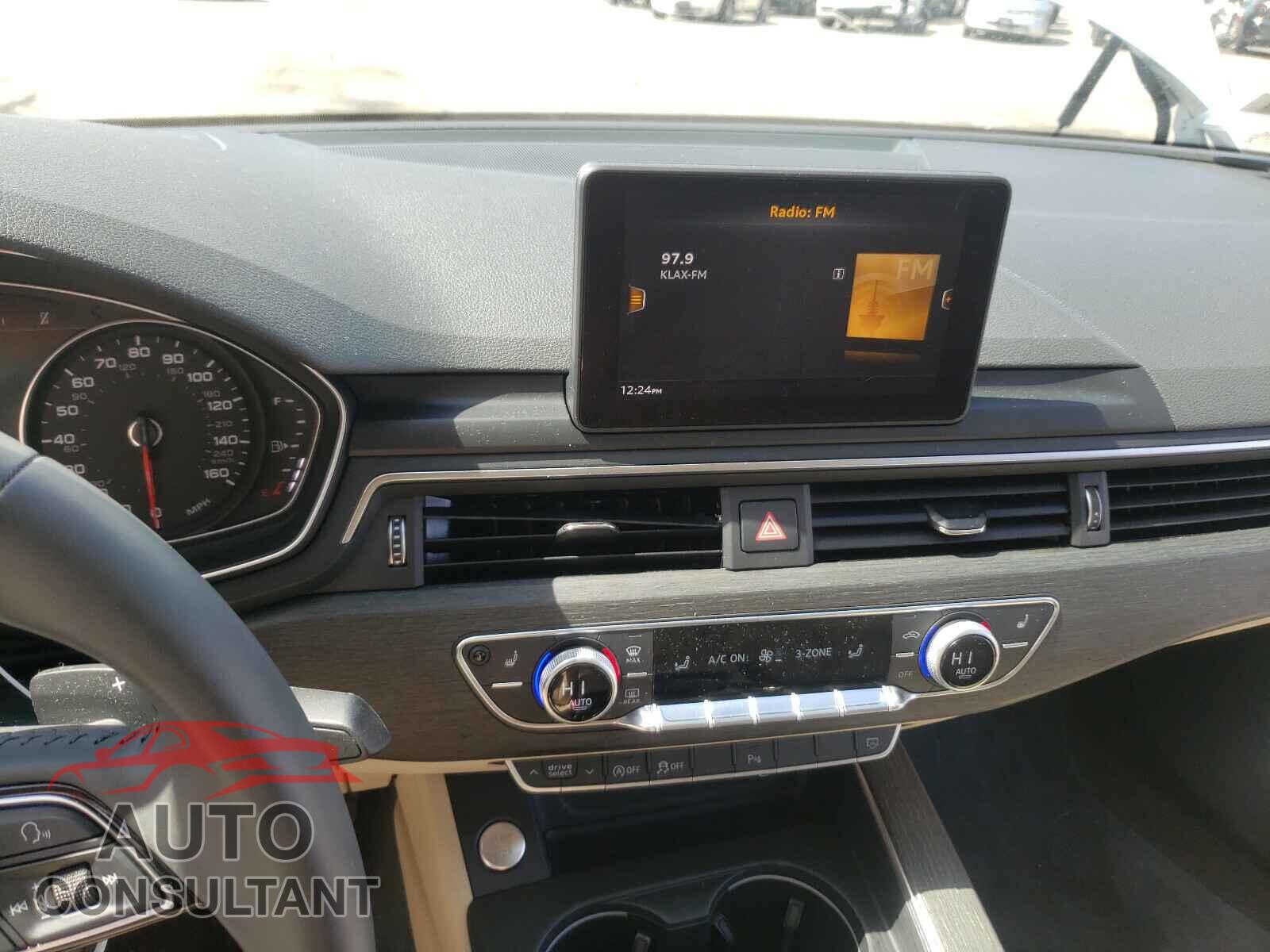 AUDI A4 2019 - WAUGMAF4XKN012579
