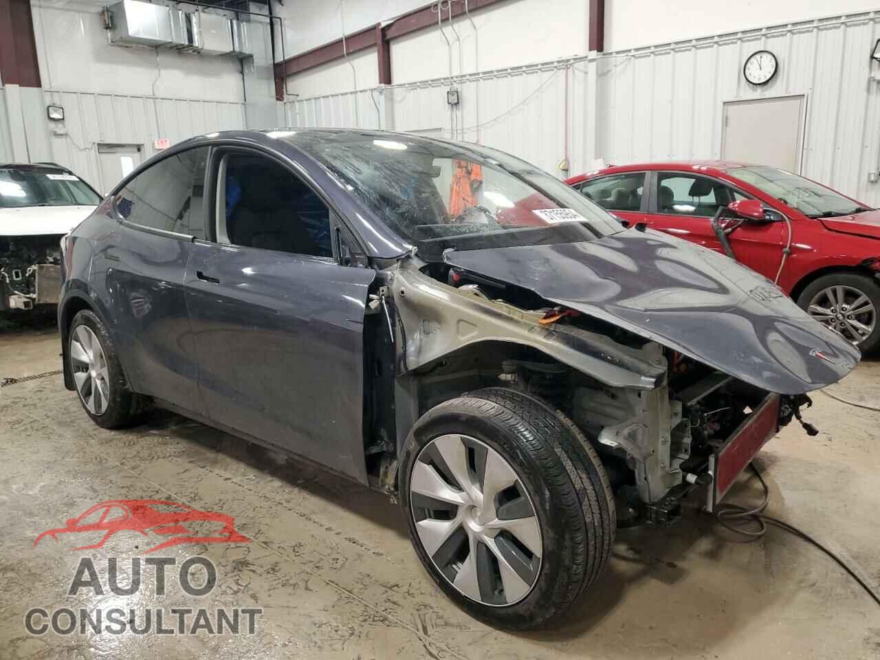 TESLA MODEL Y 2023 - 7SAYGAEE8PF610302