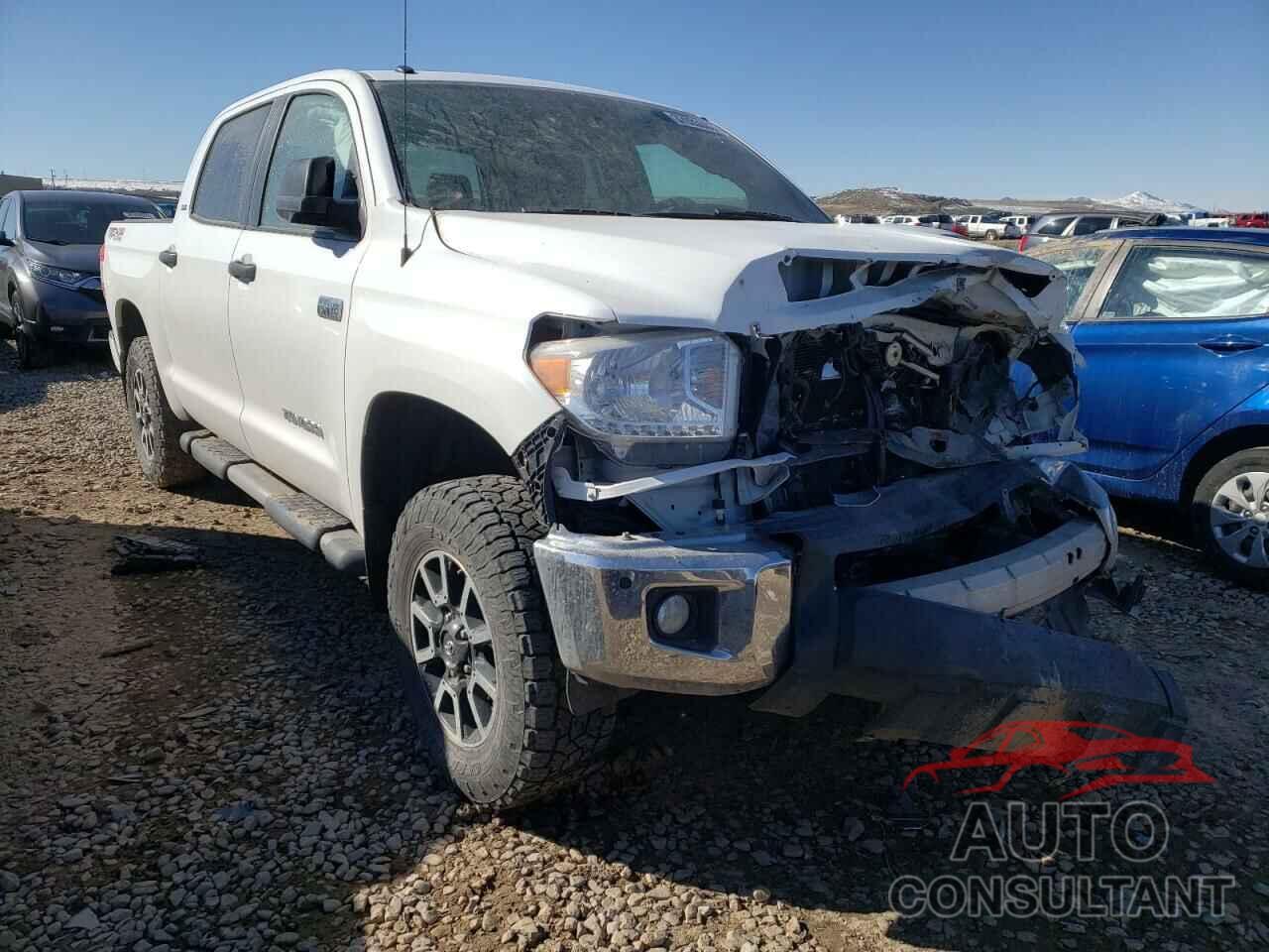 TOYOTA TUNDRA 2017 - 5TFDW5F13HX596897