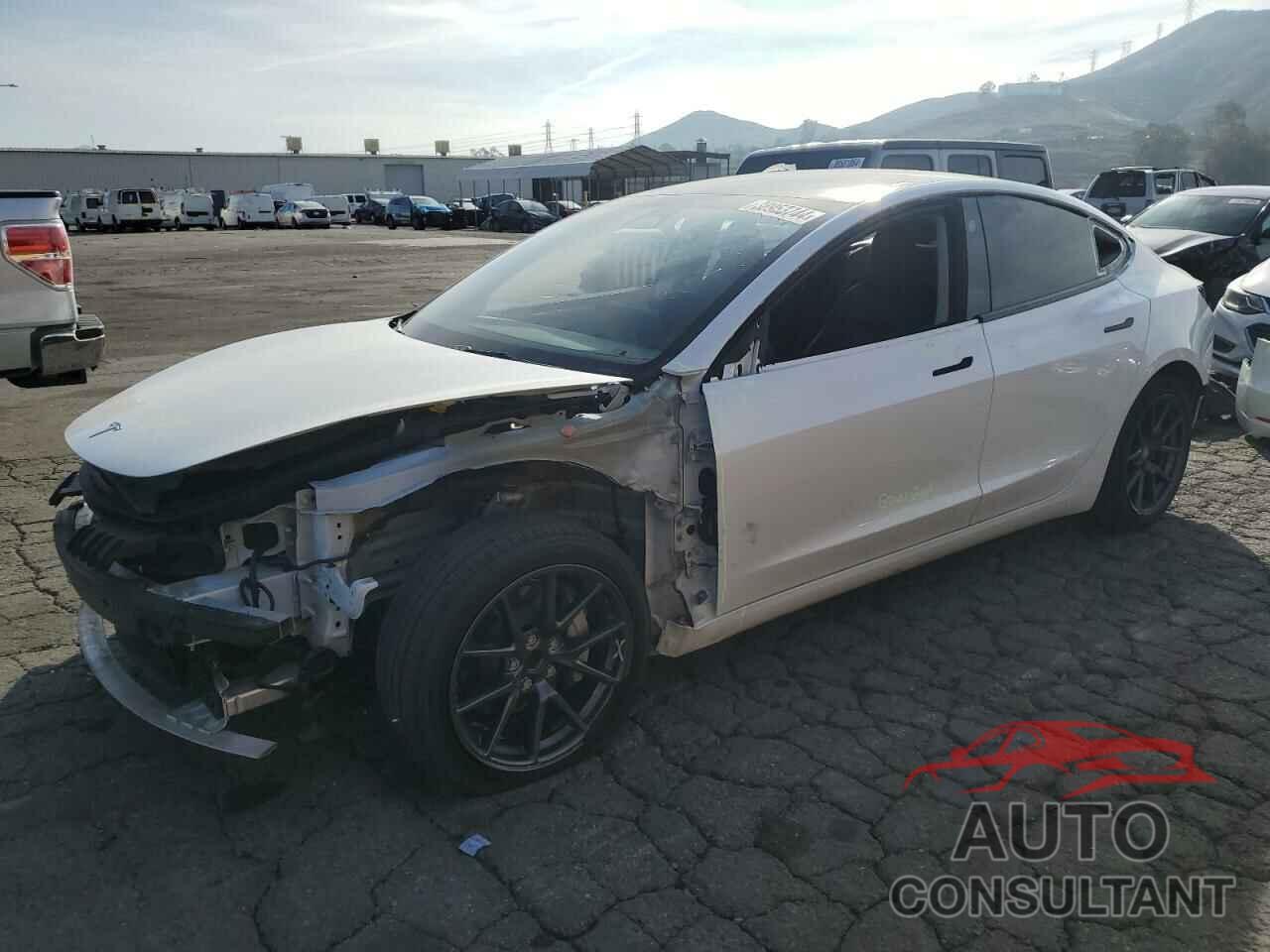 TESLA MODEL 3 2023 - 5YJ3E1EA6PF406852