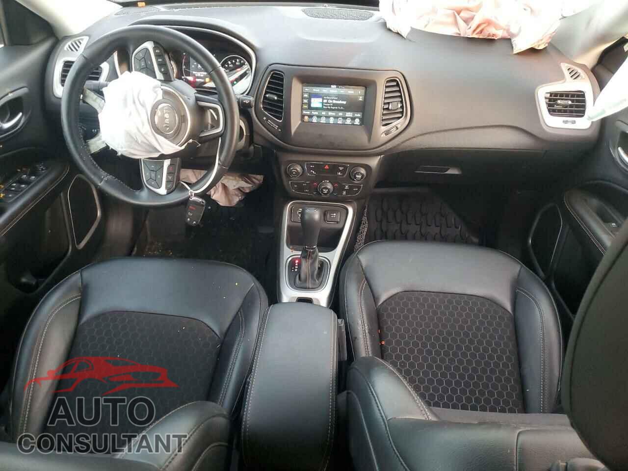 JEEP COMPASS 2020 - 3C4NJCBB1LT230169