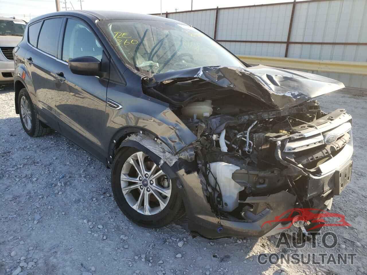 FORD ESCAPE 2017 - 1FMCU0GD2HUE13404