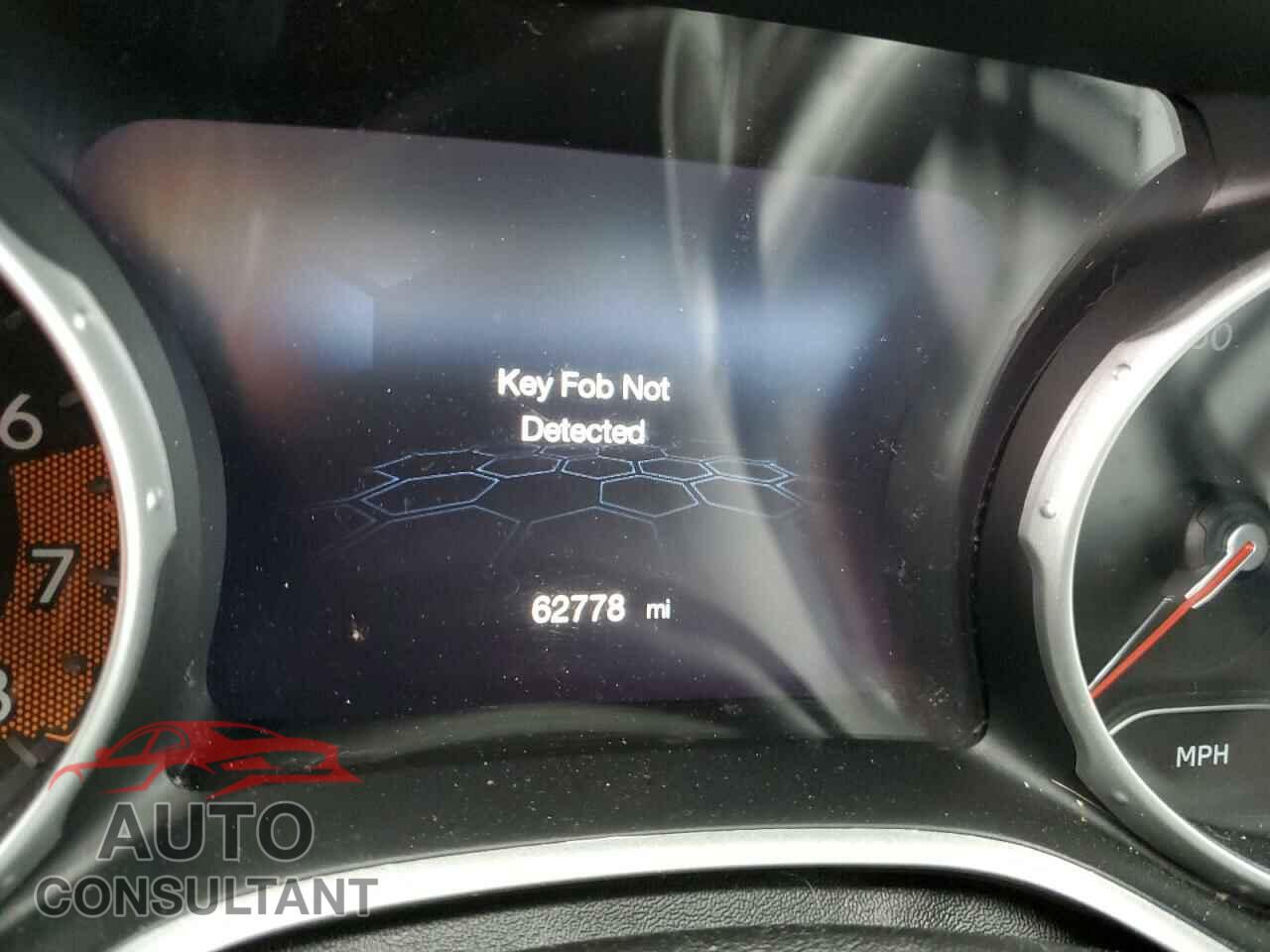 JEEP COMPASS 2018 - 3C4NJDBB3JT307448
