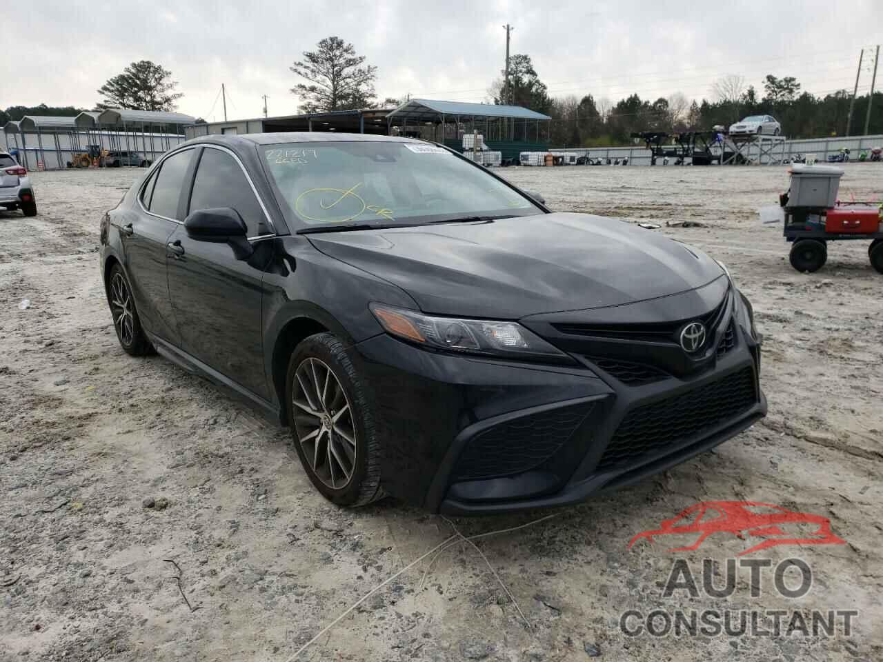 TOYOTA CAMRY 2021 - 4T1G11AK6MU614014