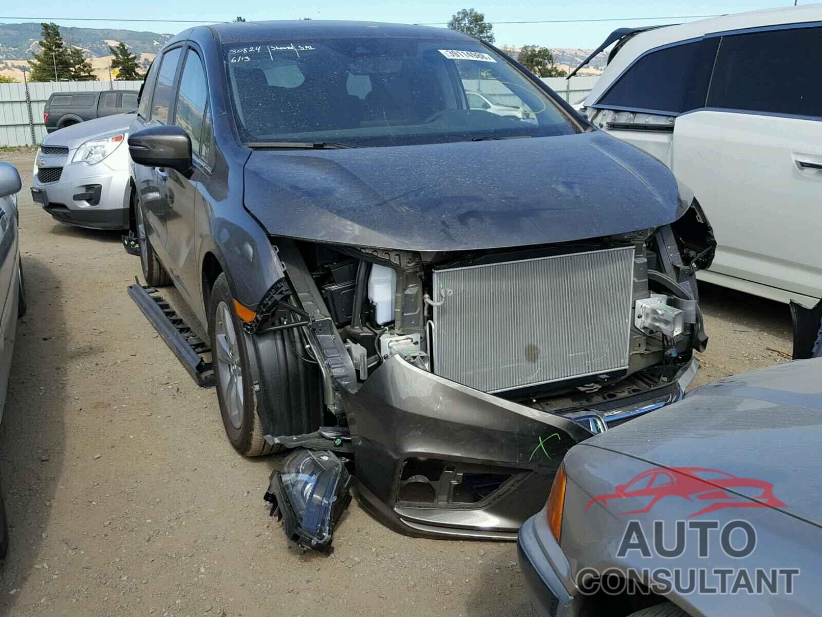 HONDA ODYSSEY 2018 - 5FNRL6H75JB080983