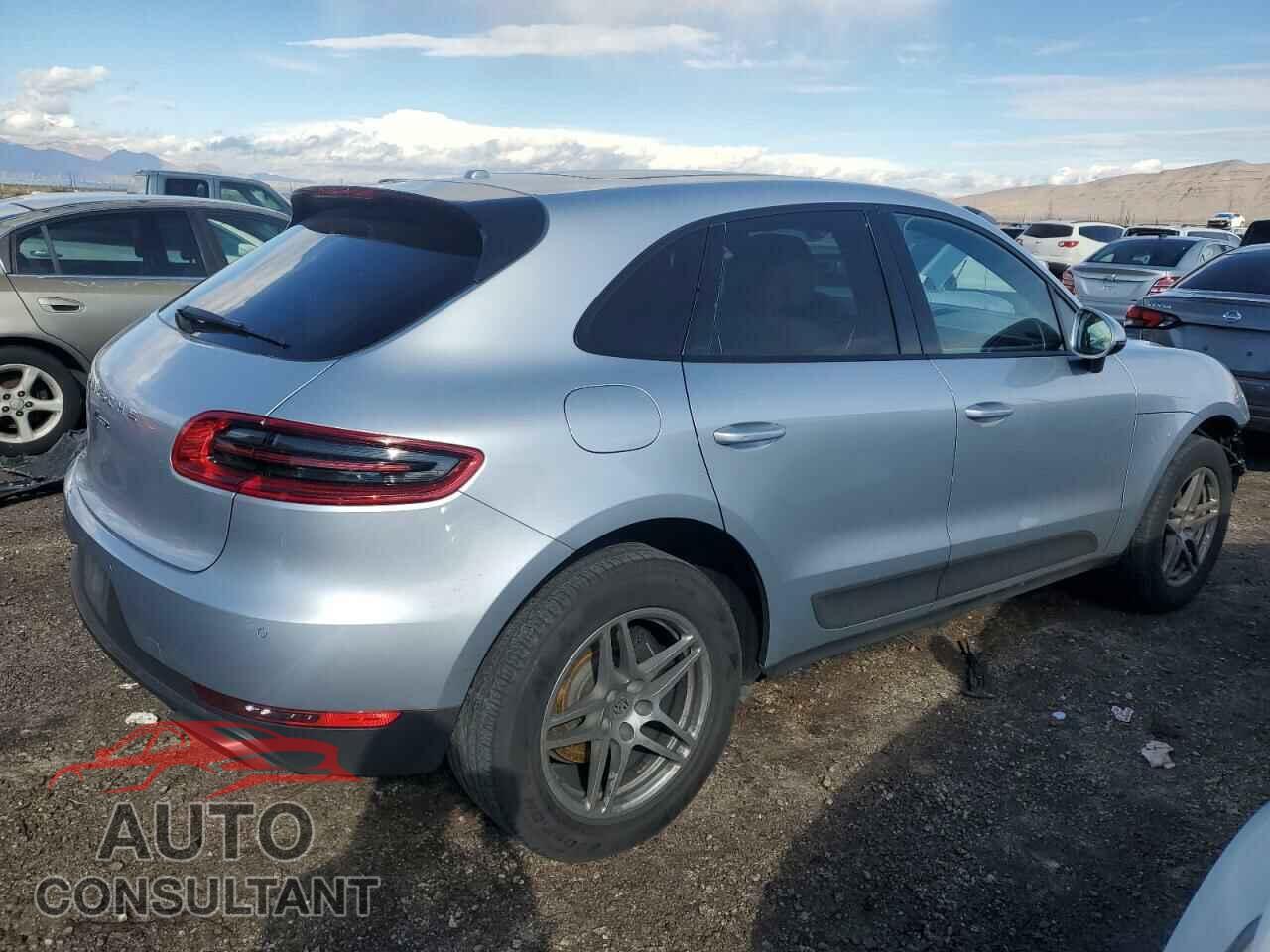 PORSCHE MACAN 2017 - WP1AA2A57HLB01973