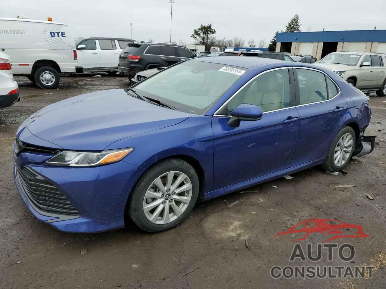 TOYOTA CAMRY 2018 - 4T1B11HK5JU561589