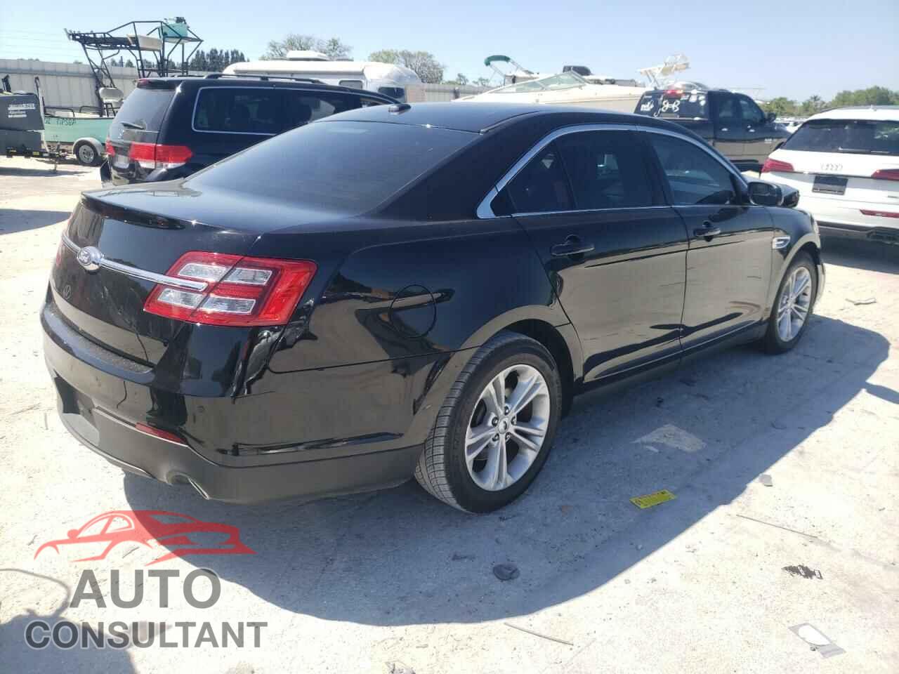 FORD TAURUS 2016 - 1FAHP2E84GG132632