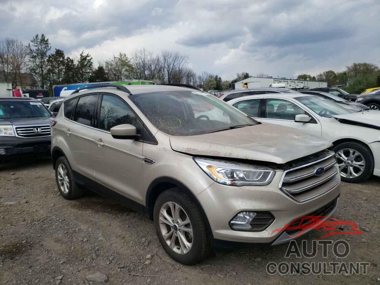 FORD ESCAPE 2017 - 1FMCU9GD8HUD81286