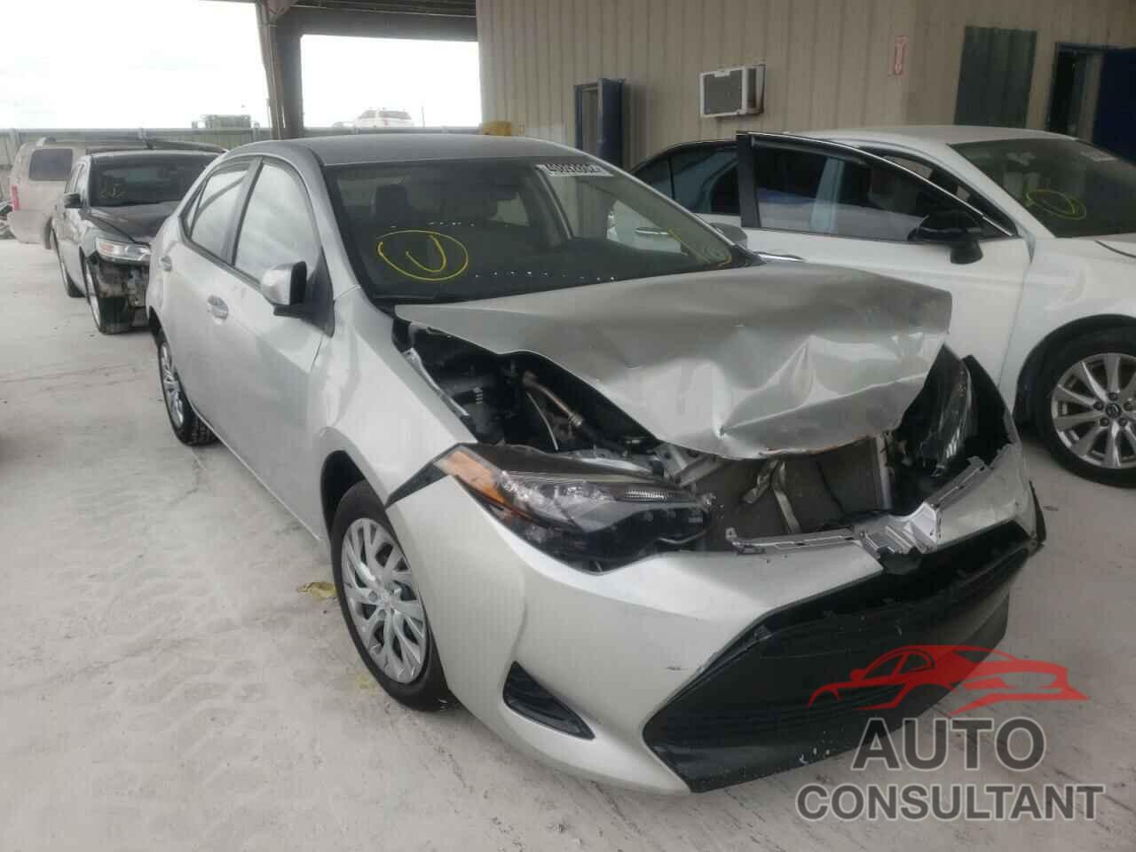 TOYOTA COROLLA 2018 - 5YFBURHE8JP805091