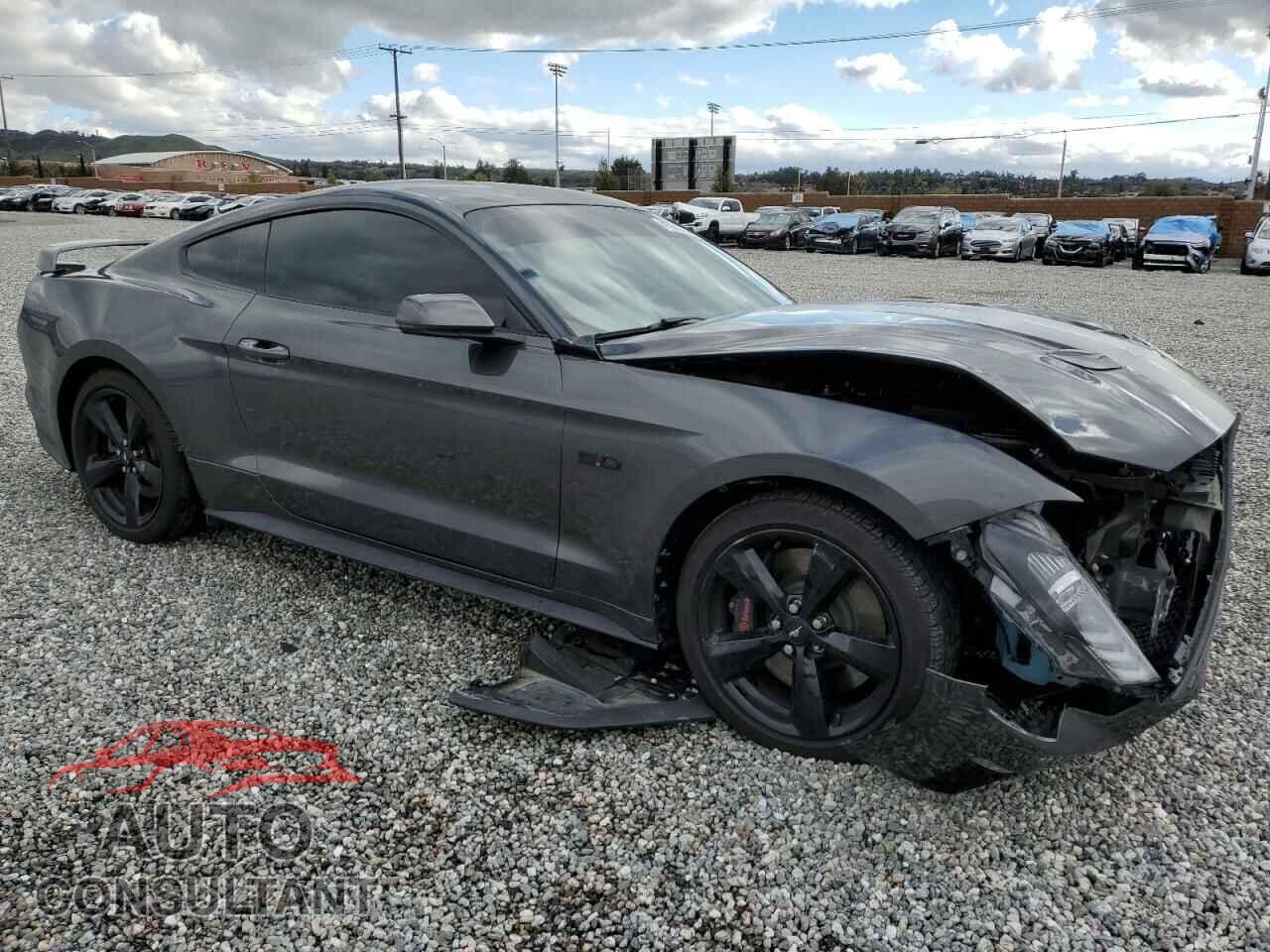 FORD MUSTANG 2020 - 1FA6P8CF6L5103988