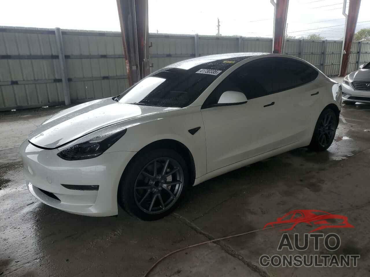 TESLA MODEL 3 2023 - 5YJ3E1EA0PF468571