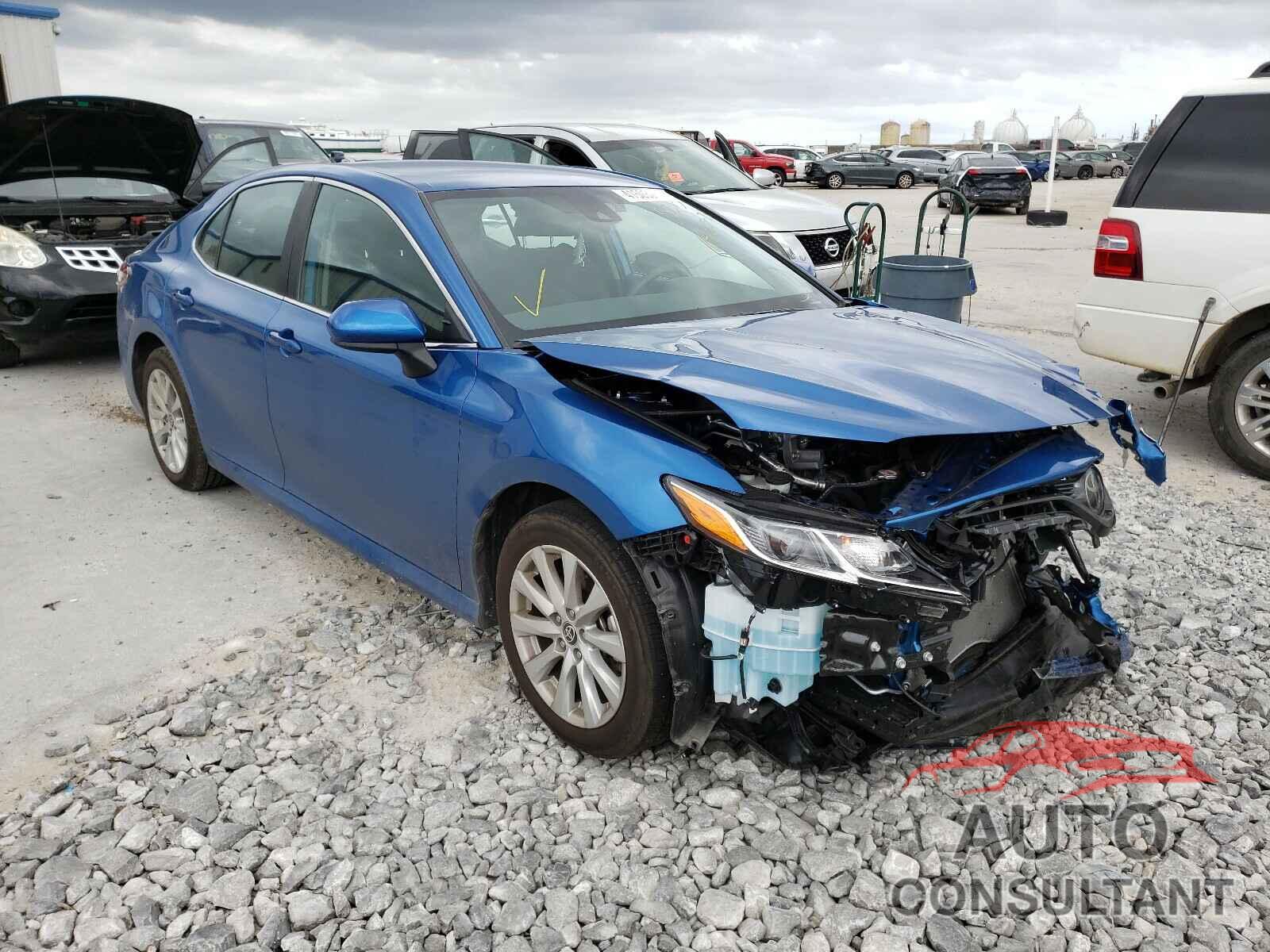 TOYOTA CAMRY 2020 - 4T1C11AK3LU388804