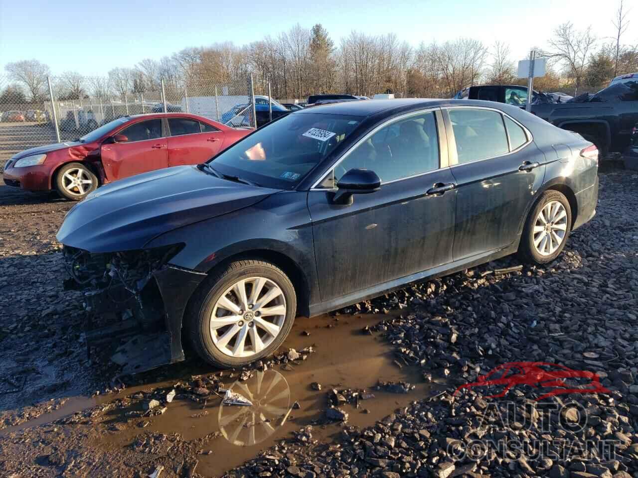 TOYOTA CAMRY 2019 - 4T1B11HK4KU808747
