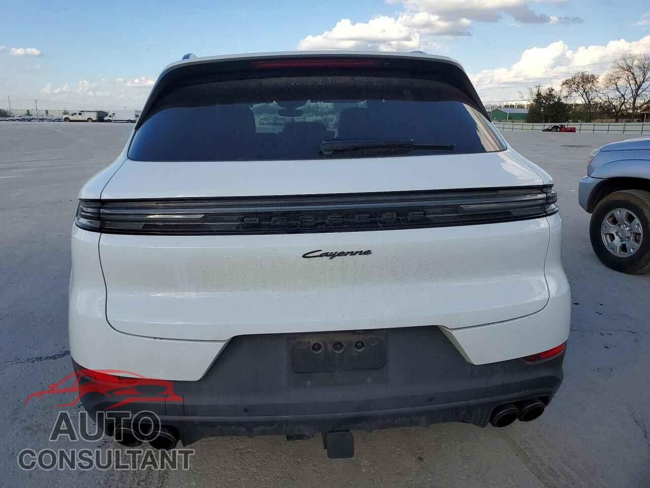 PORSCHE CAYENNE 2024 - WP1AA2AY1RDA07092