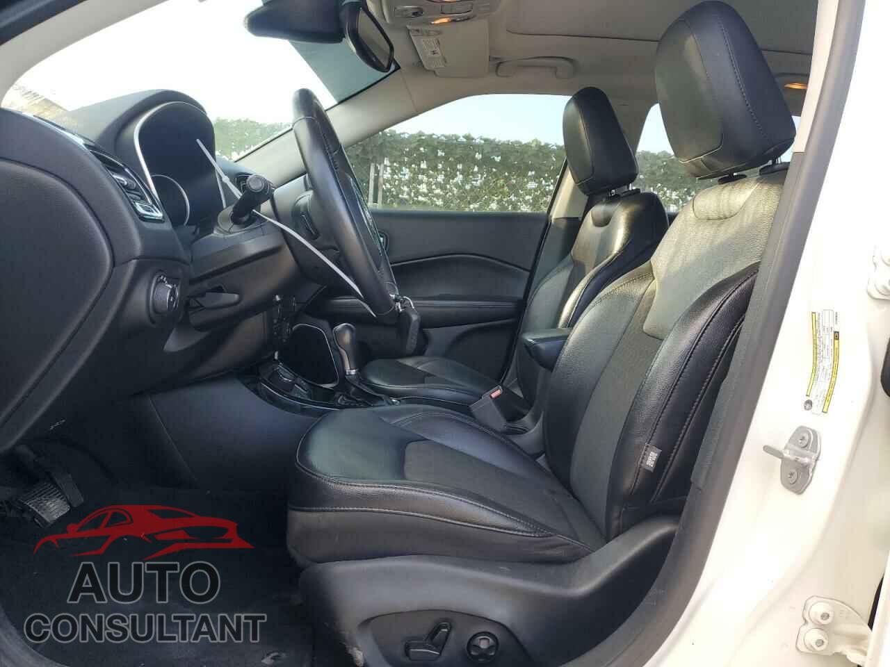 JEEP COMPASS 2018 - 3C4NJDBB6JT298809
