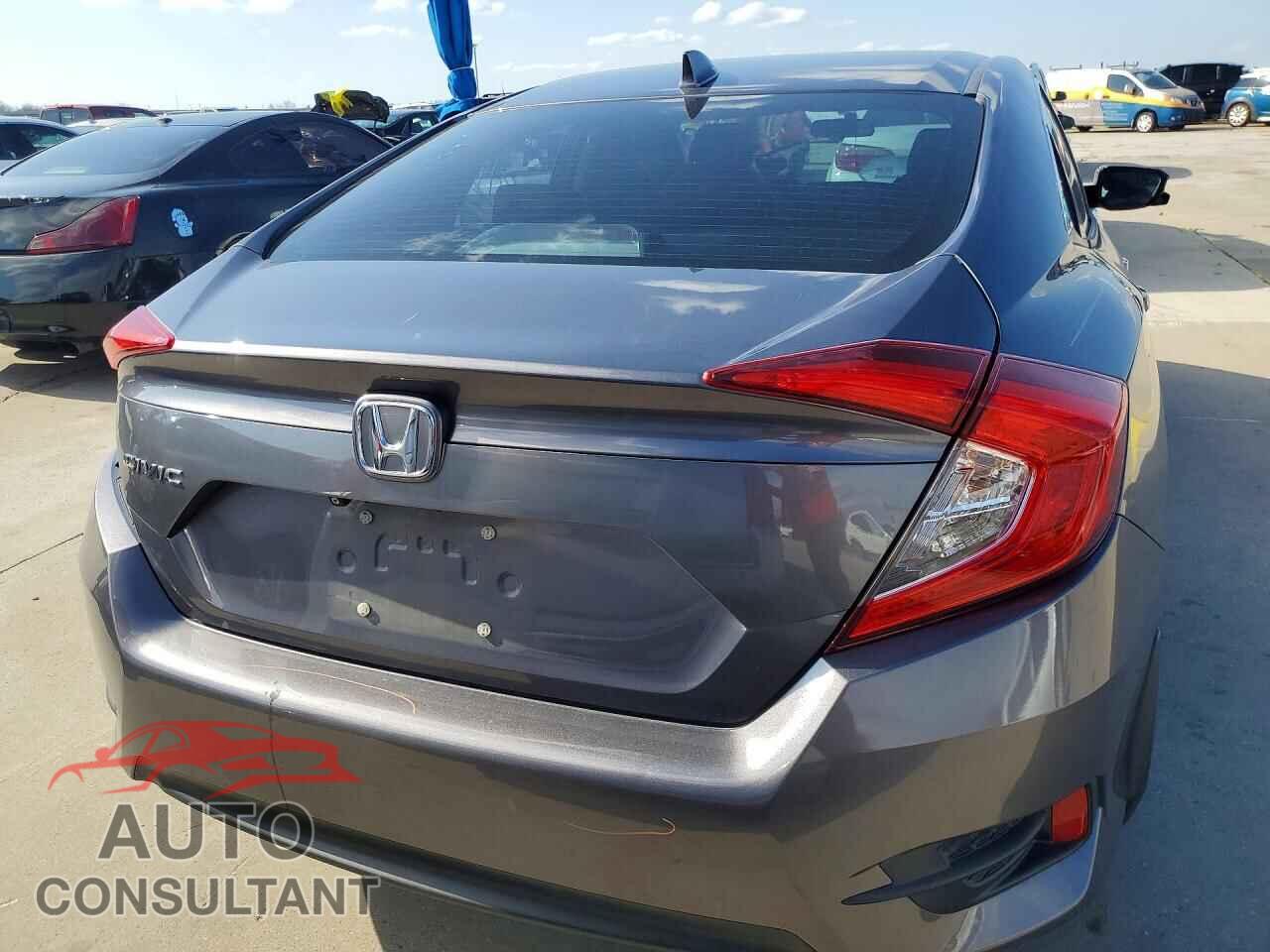 HONDA CIVIC 2017 - 19XFC2F79HE059794