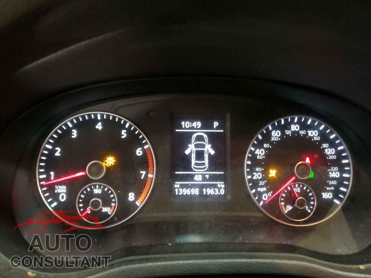 VOLKSWAGEN PASSAT 2015 - 1VWCS7A31FC051780