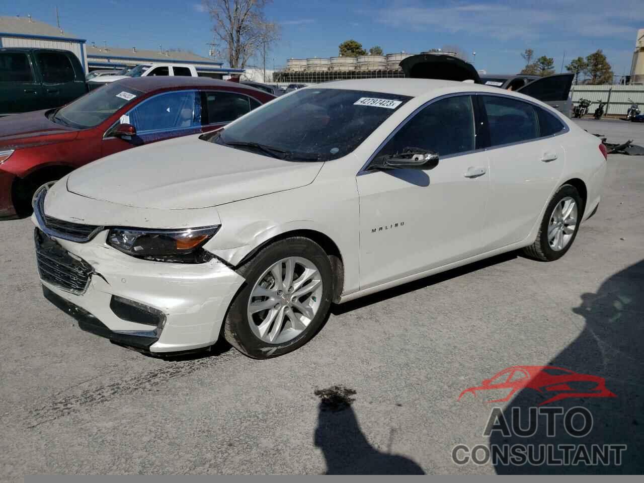 CHEVROLET MALIBU 2018 - 1G1ZD5ST7JF180455
