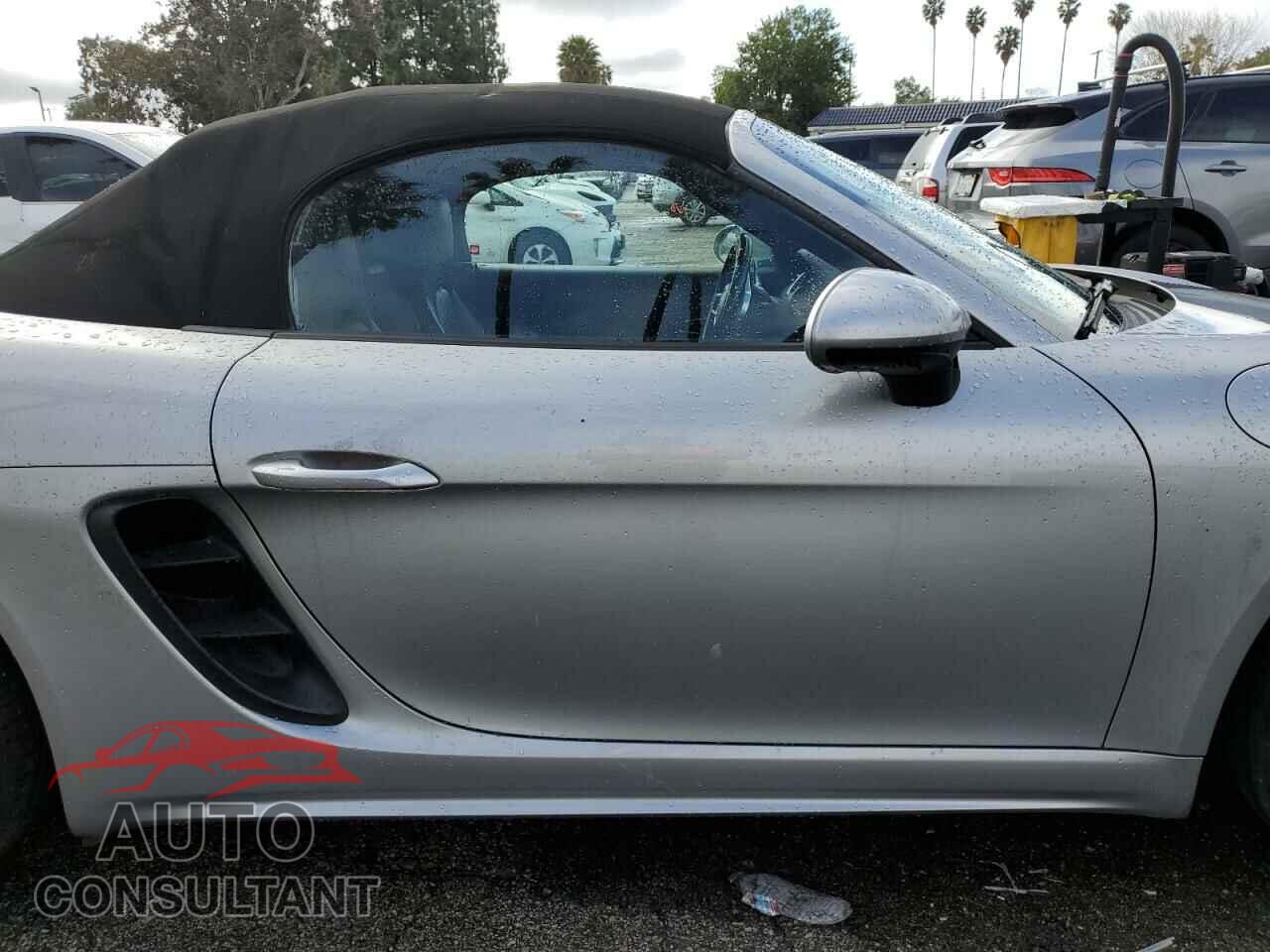 PORSCHE BOXSTER 2017 - WP0CB2A88HS241103