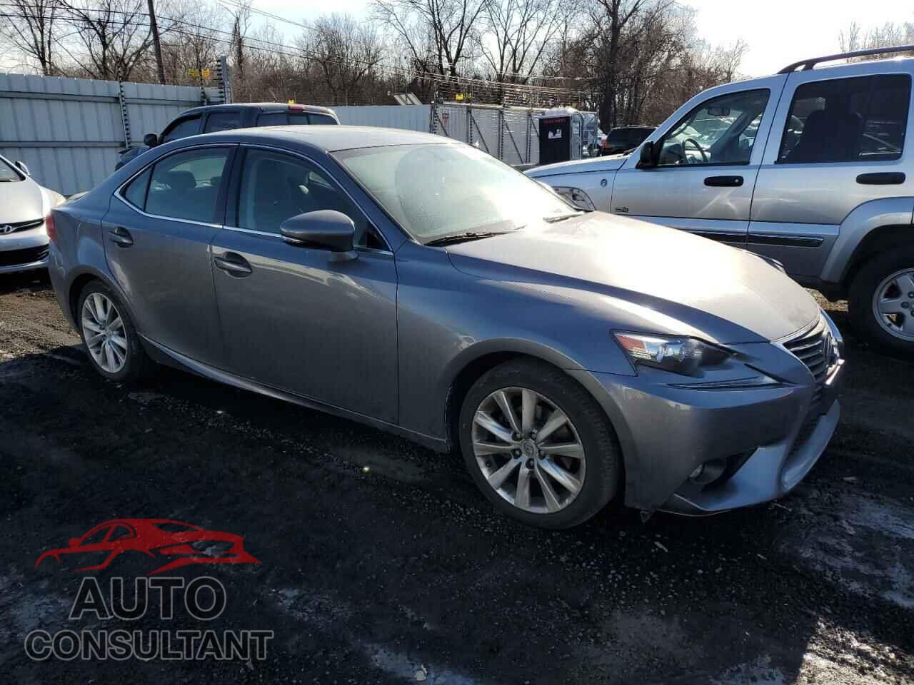 LEXUS IS 2015 - JTHCF1D20F5018151