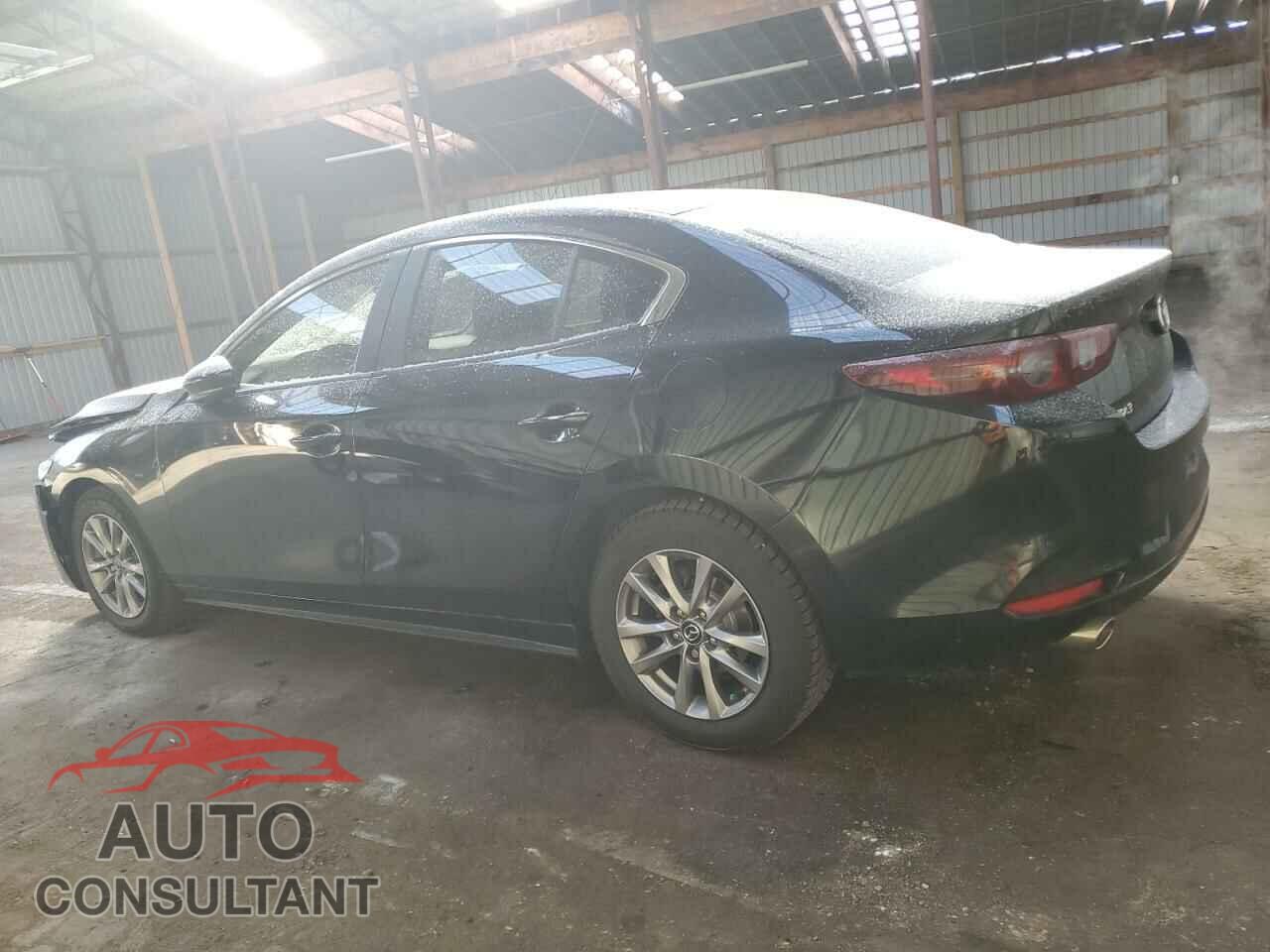 MAZDA 3 2021 - JM1BPAB77M1324616