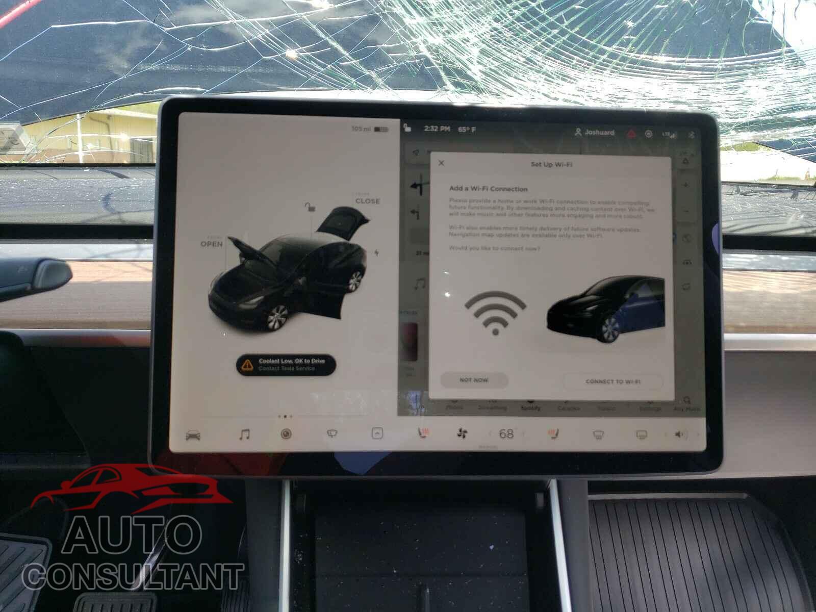 TESLA MODEL Y 2021 - 5YJYGDED9MF103782