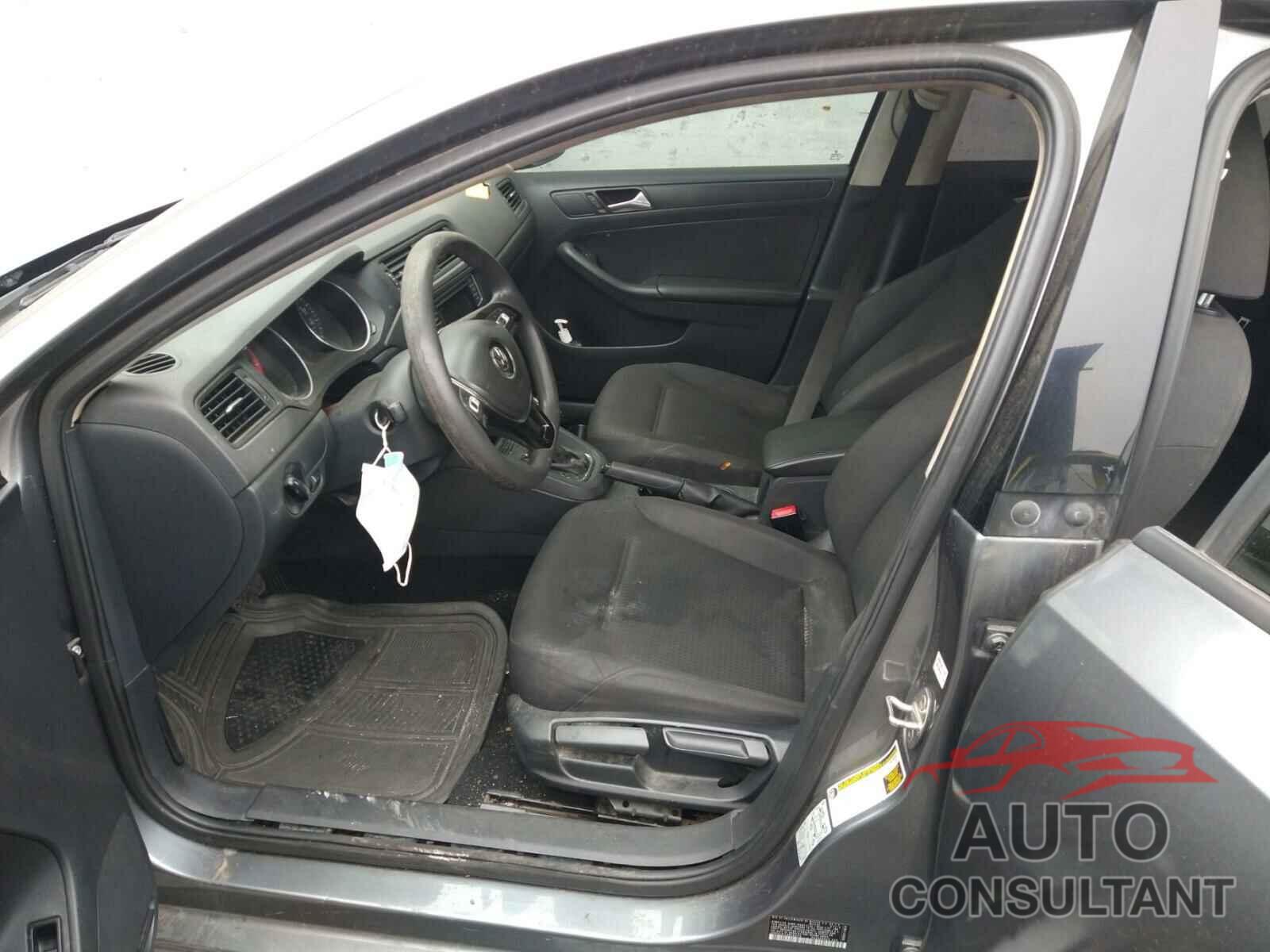 VOLKSWAGEN JETTA 2016 - 3VW267AJ1GM208478